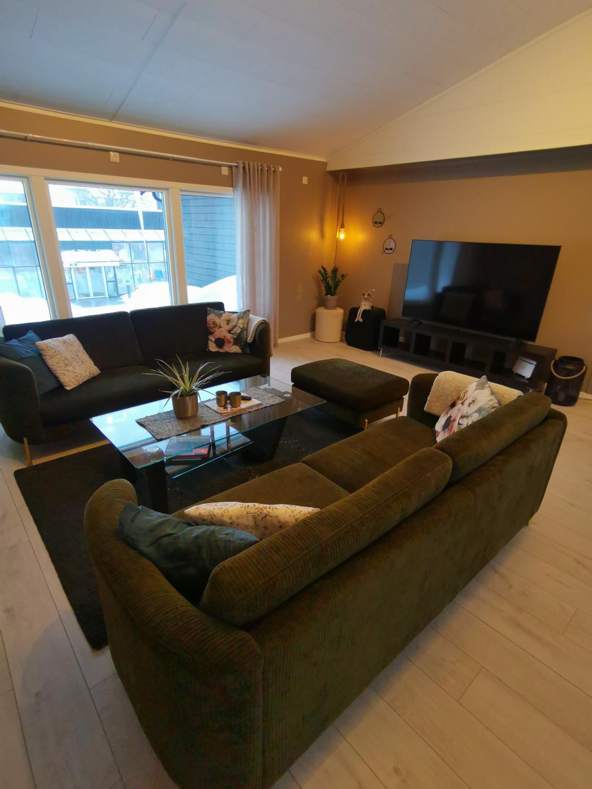 Apartment photo 1