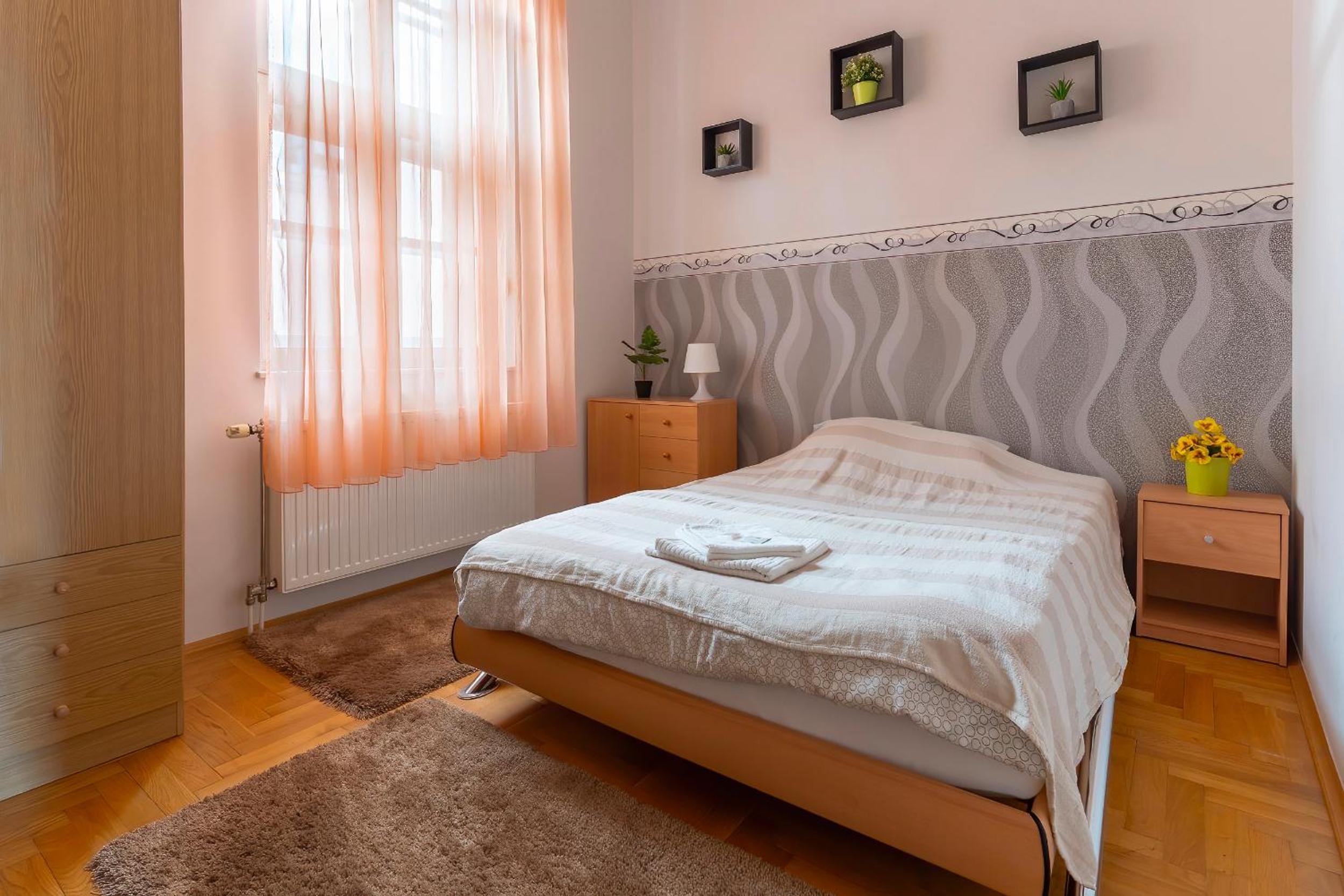 Double Room - Photo 1