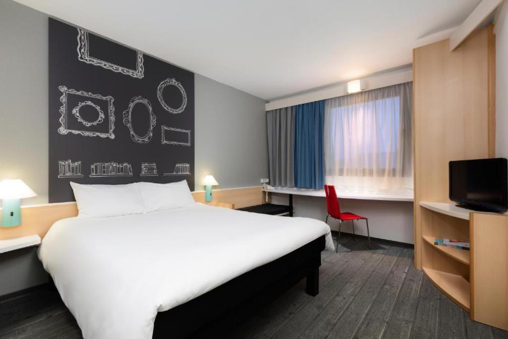 Premium Room - Photo 3