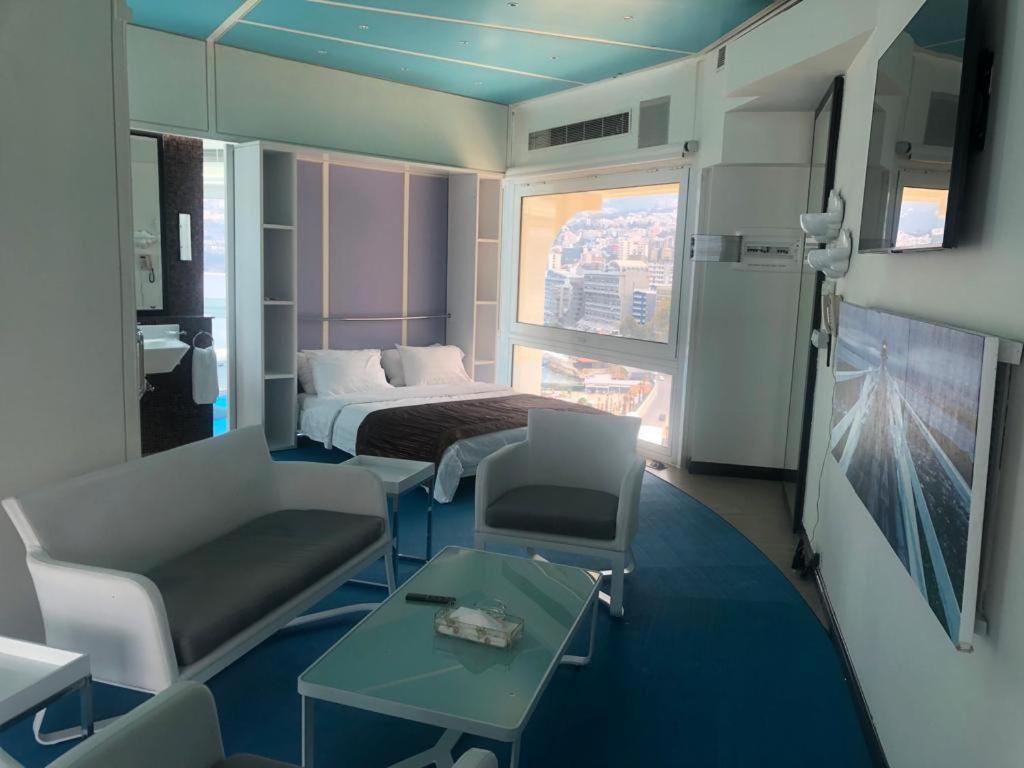 Presidential Suite photo 1