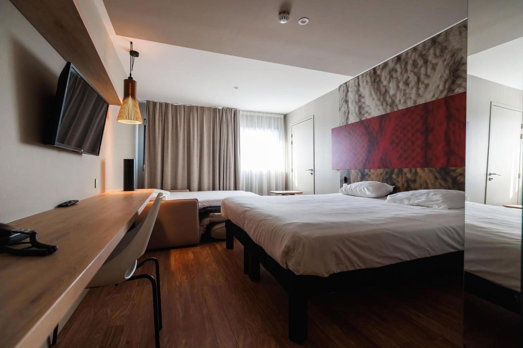 Standard Double Room with Sofa - Photo 5
