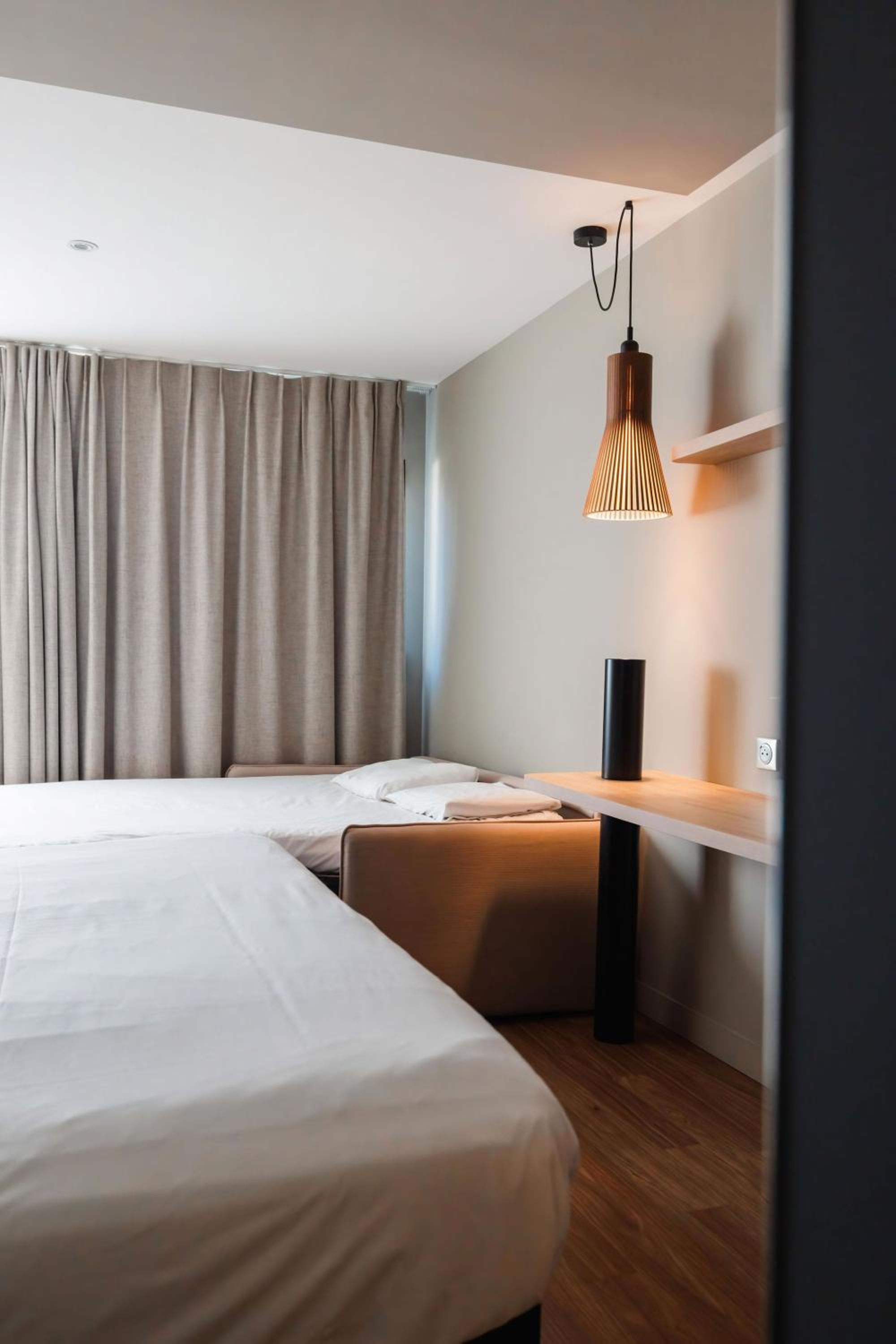 Standard Double Room with Sofa - Photo 1