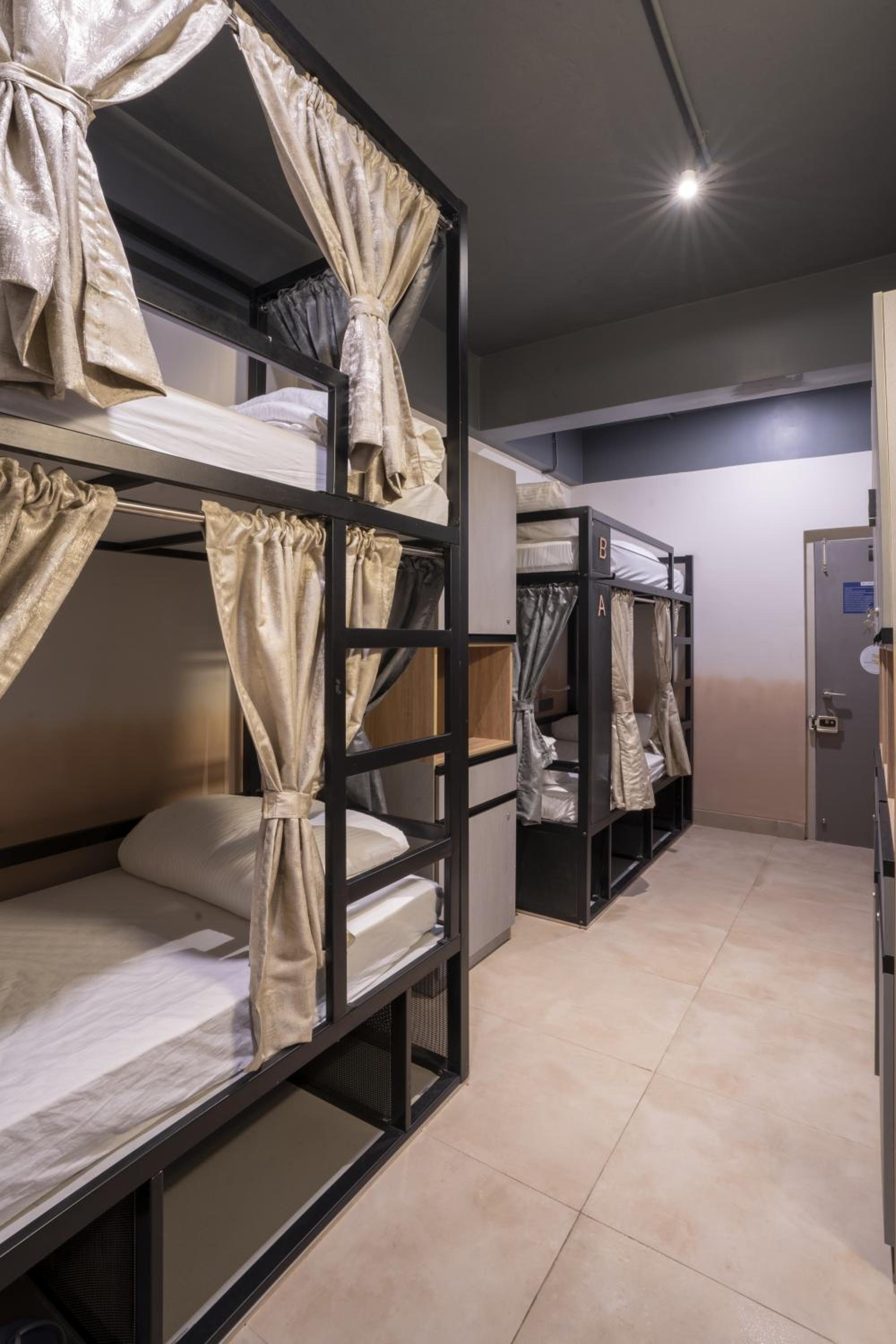 Bed in 4-Bed Female Dormitory Room photo 2