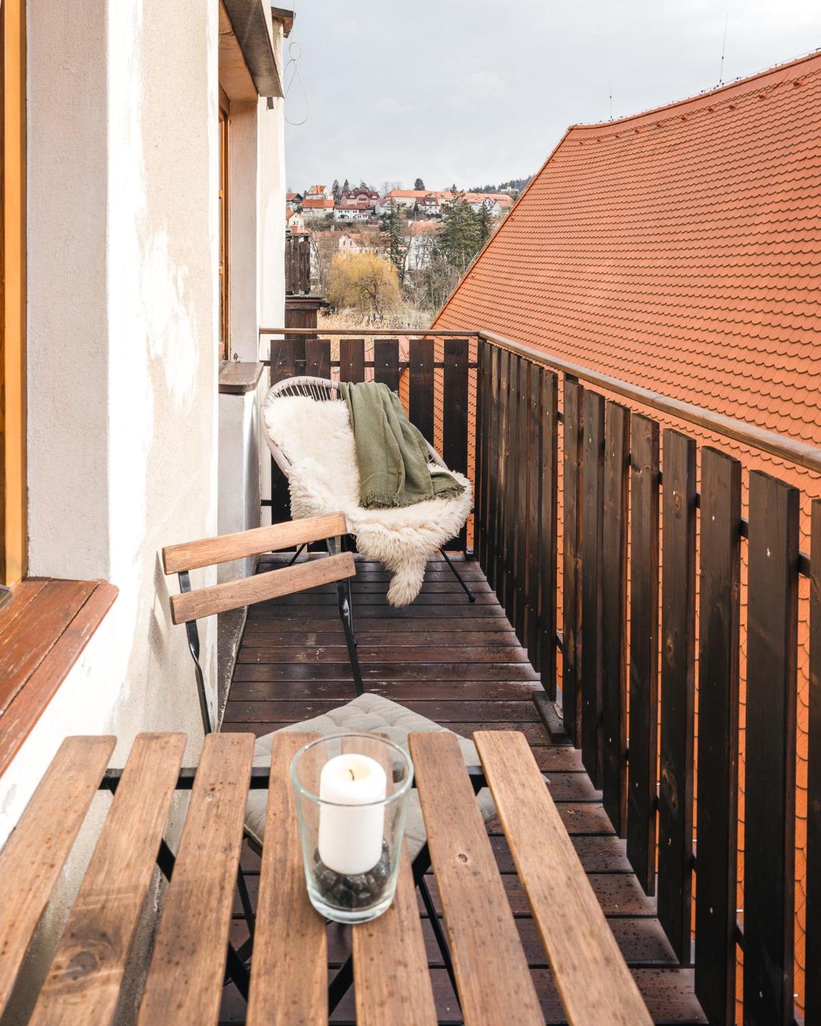 Apartment with Balcony photo 3