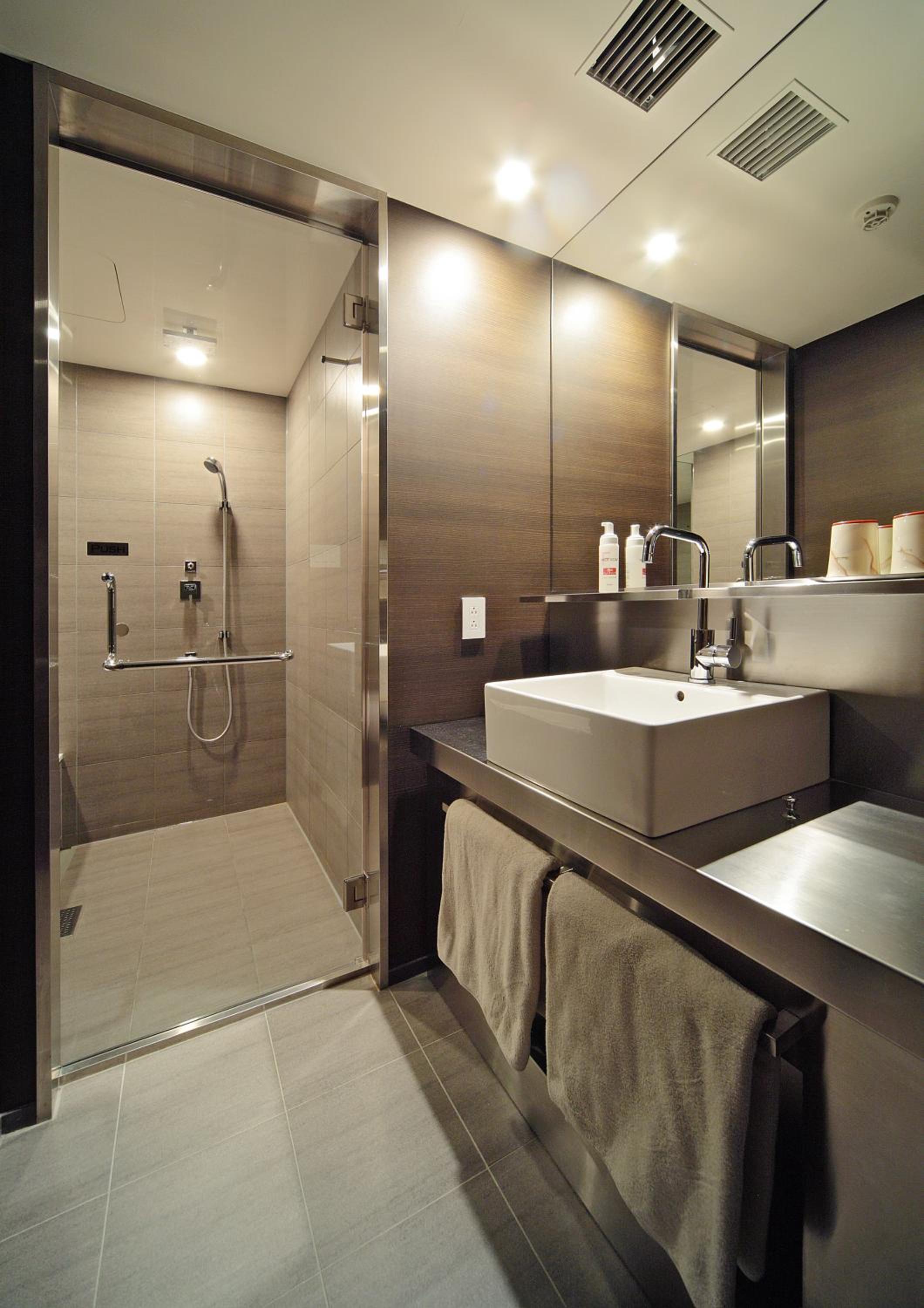 Premier Double Room - Non-Smoking photo 2