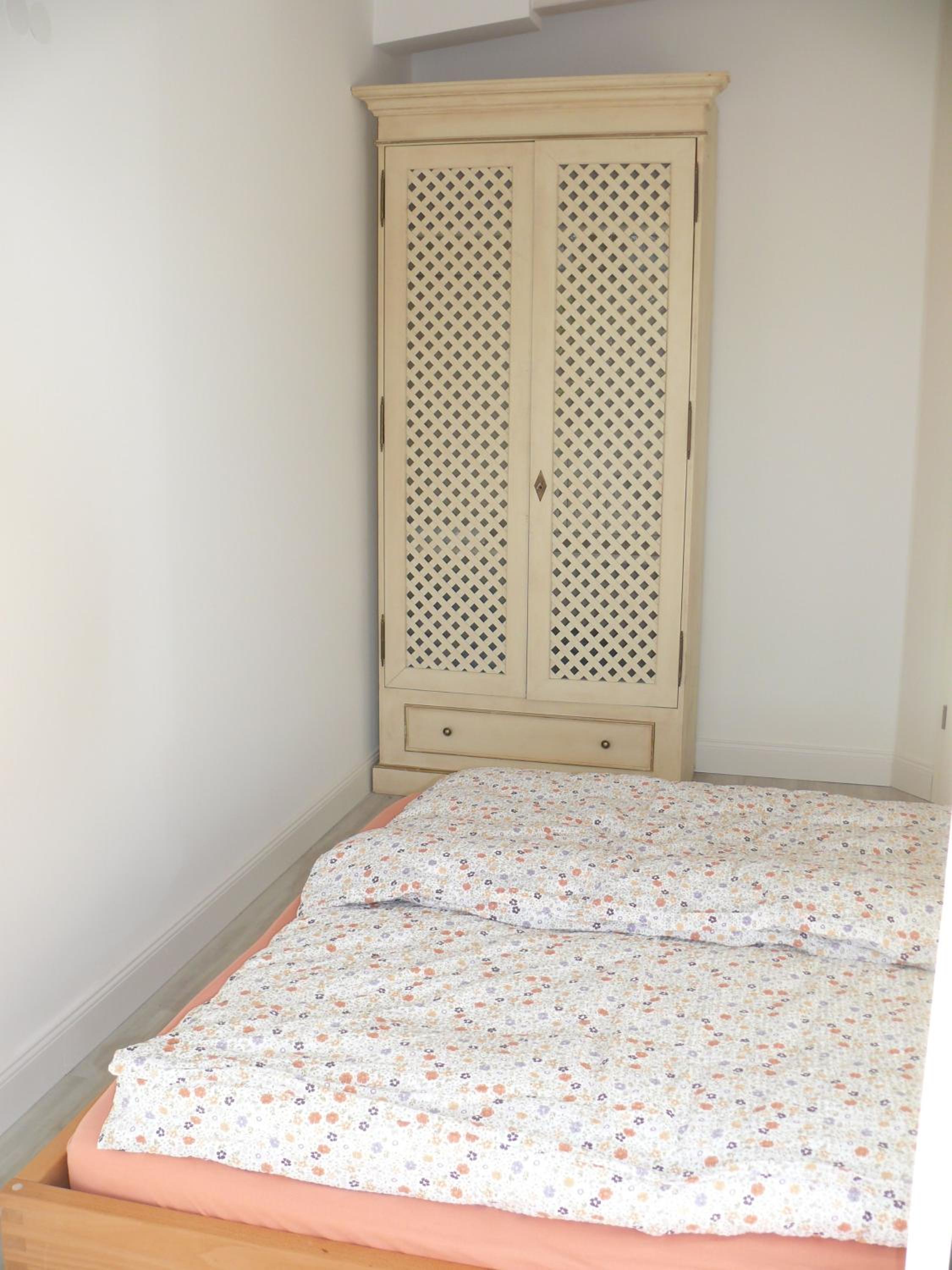 One-Bedroom Apartment with Balcony photo 2