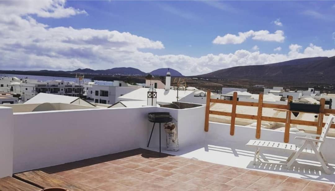 Apartment with Terrace photo 3