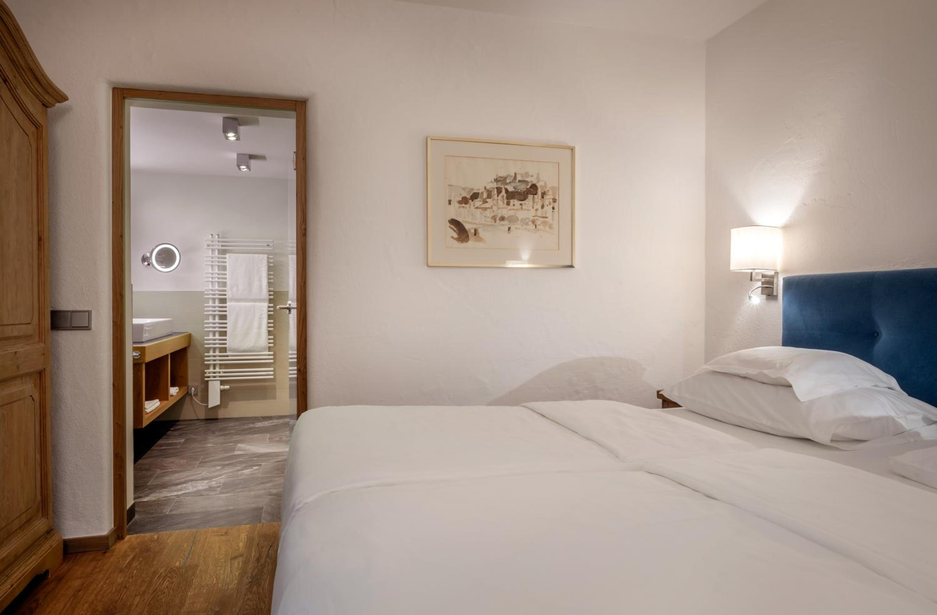 Junior Suite with Terrace - Photo 2