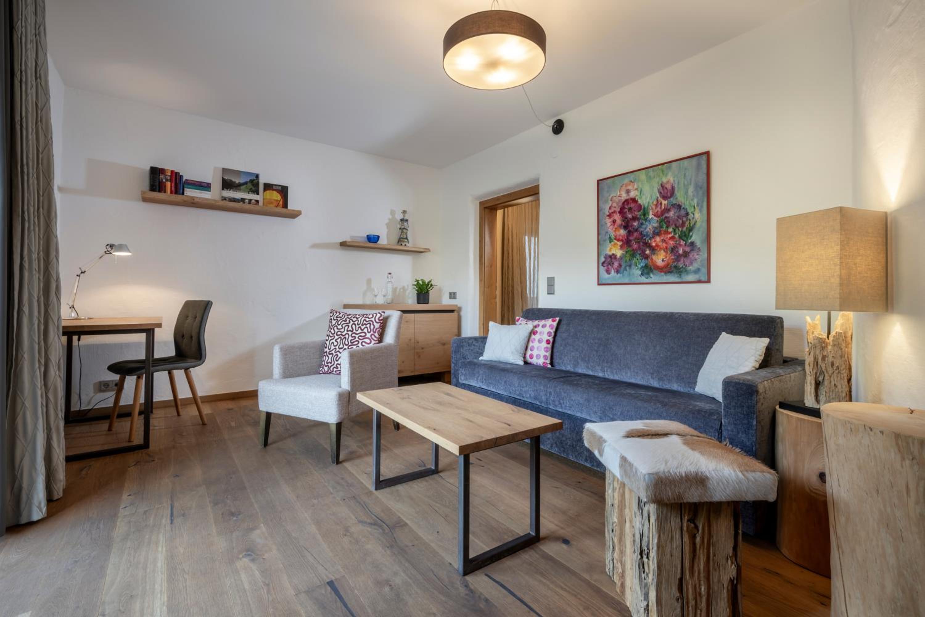 Junior Suite with Terrace - Photo 4