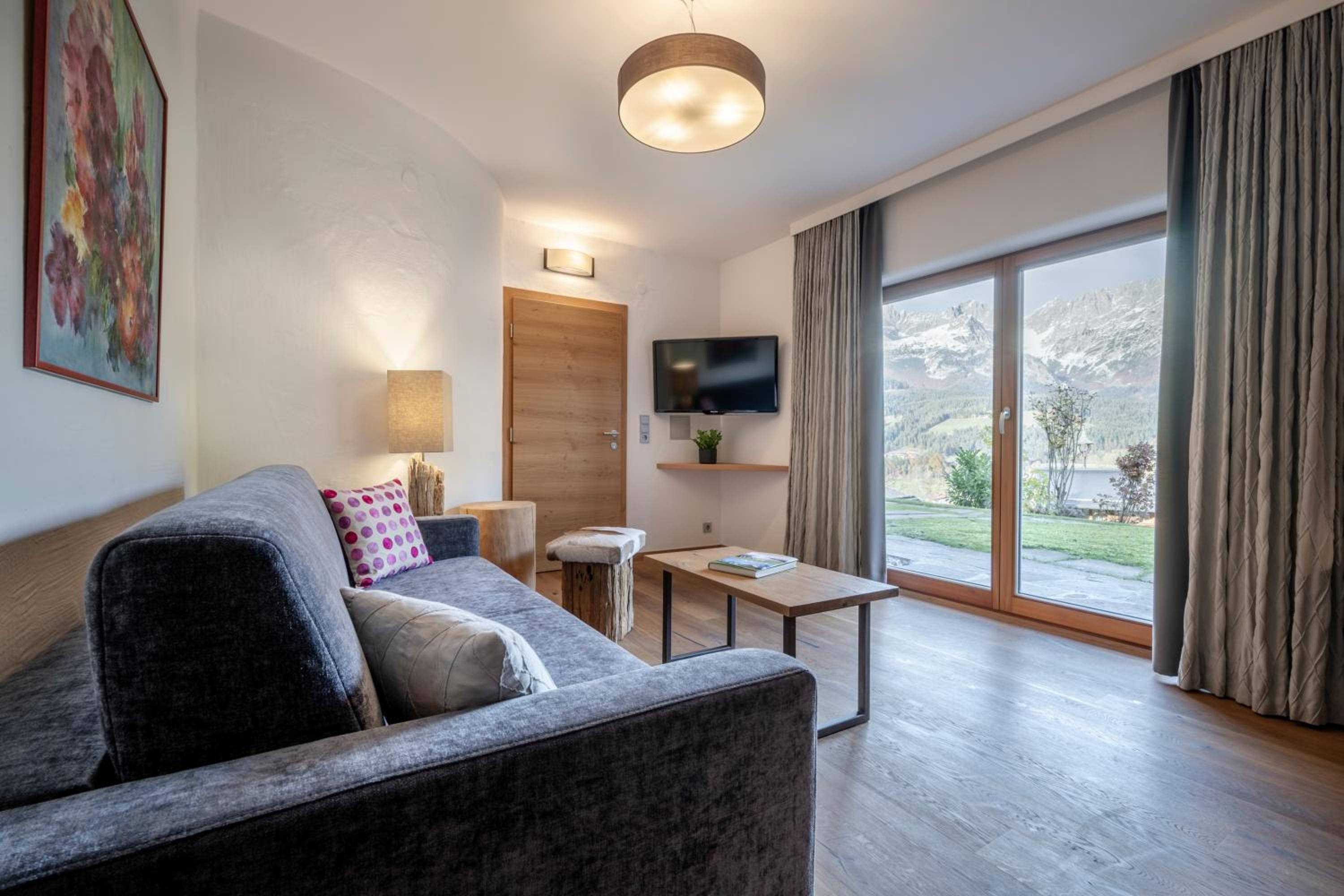 Junior Suite with Terrace - Photo 5