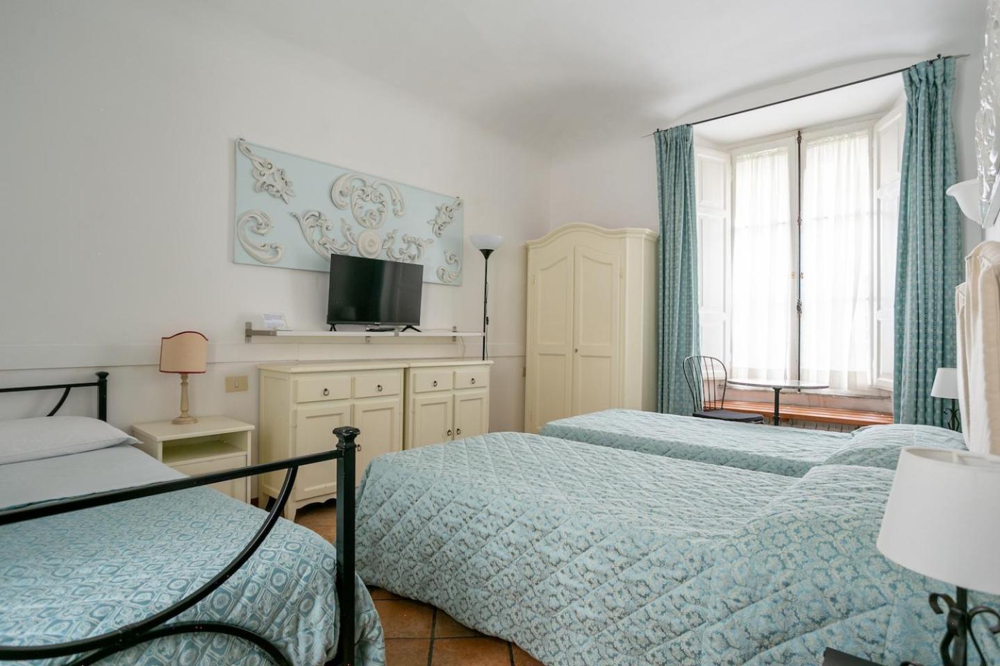 Triple Room photo 2