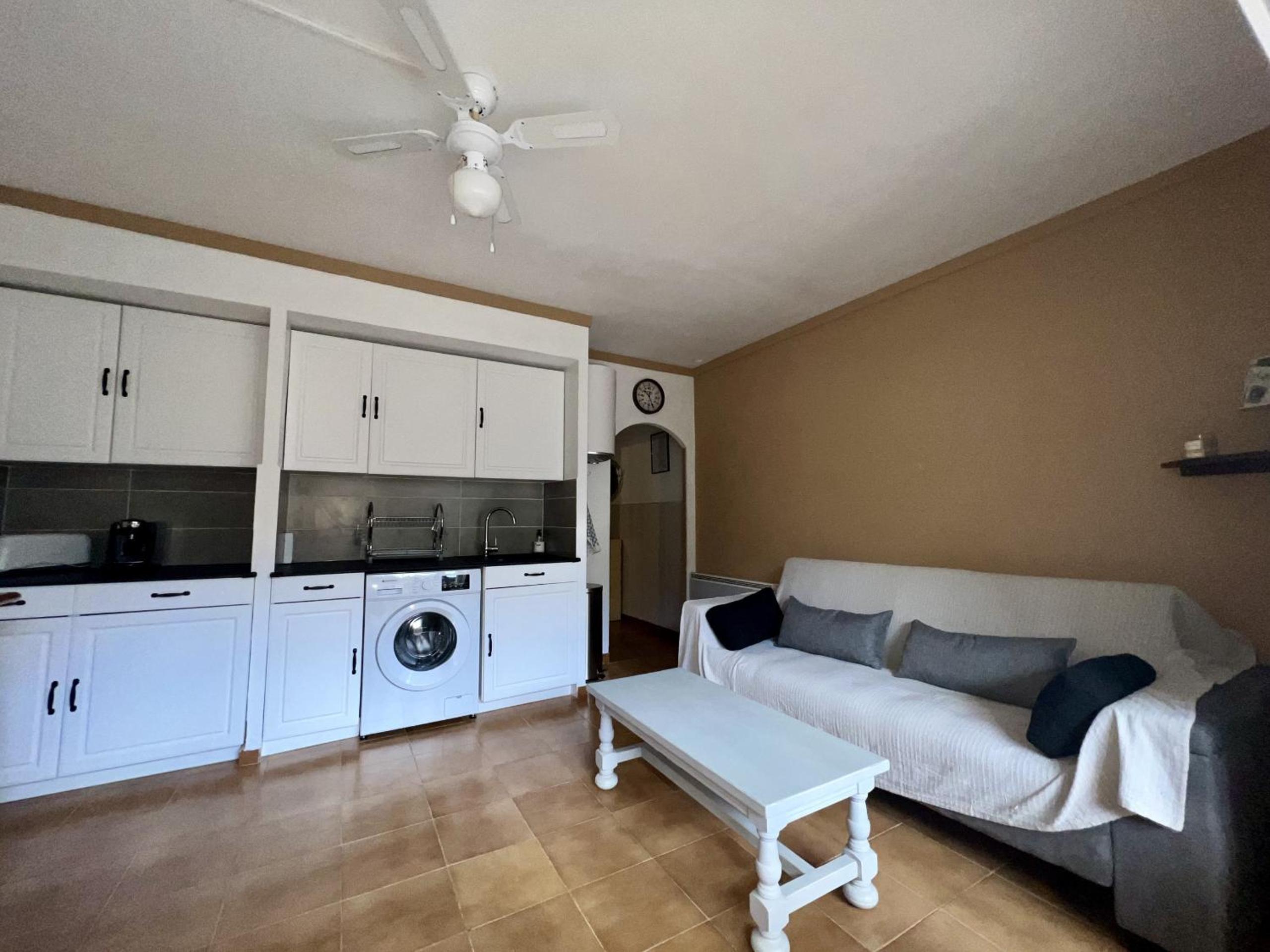 Apartamento con vista al jardín