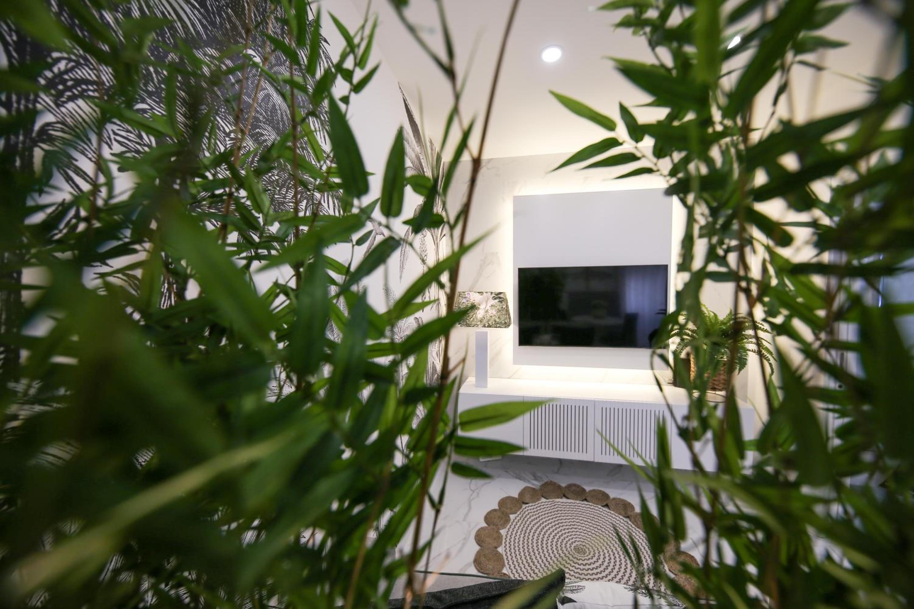 One-Bedroom Apartment - Photo 26