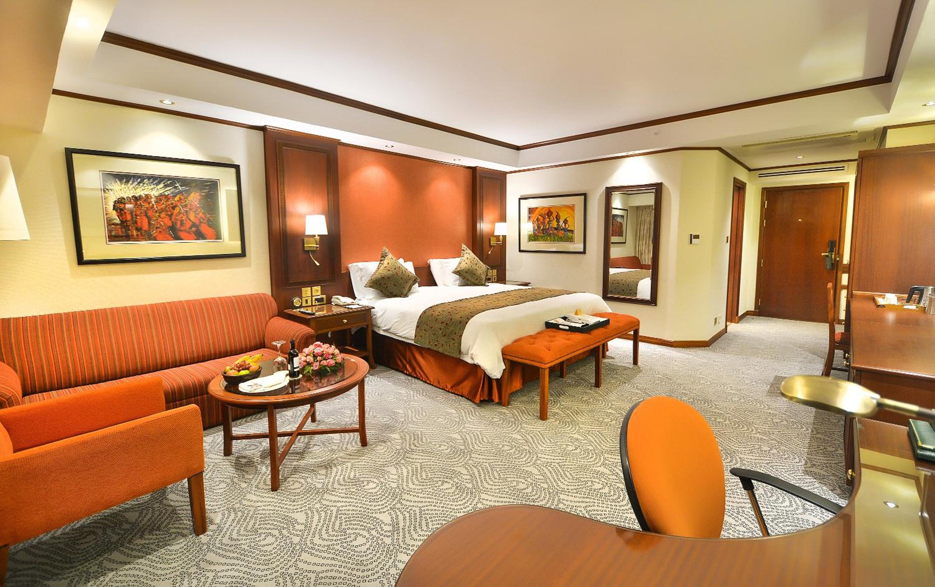 Superior King Room - Courtyard View