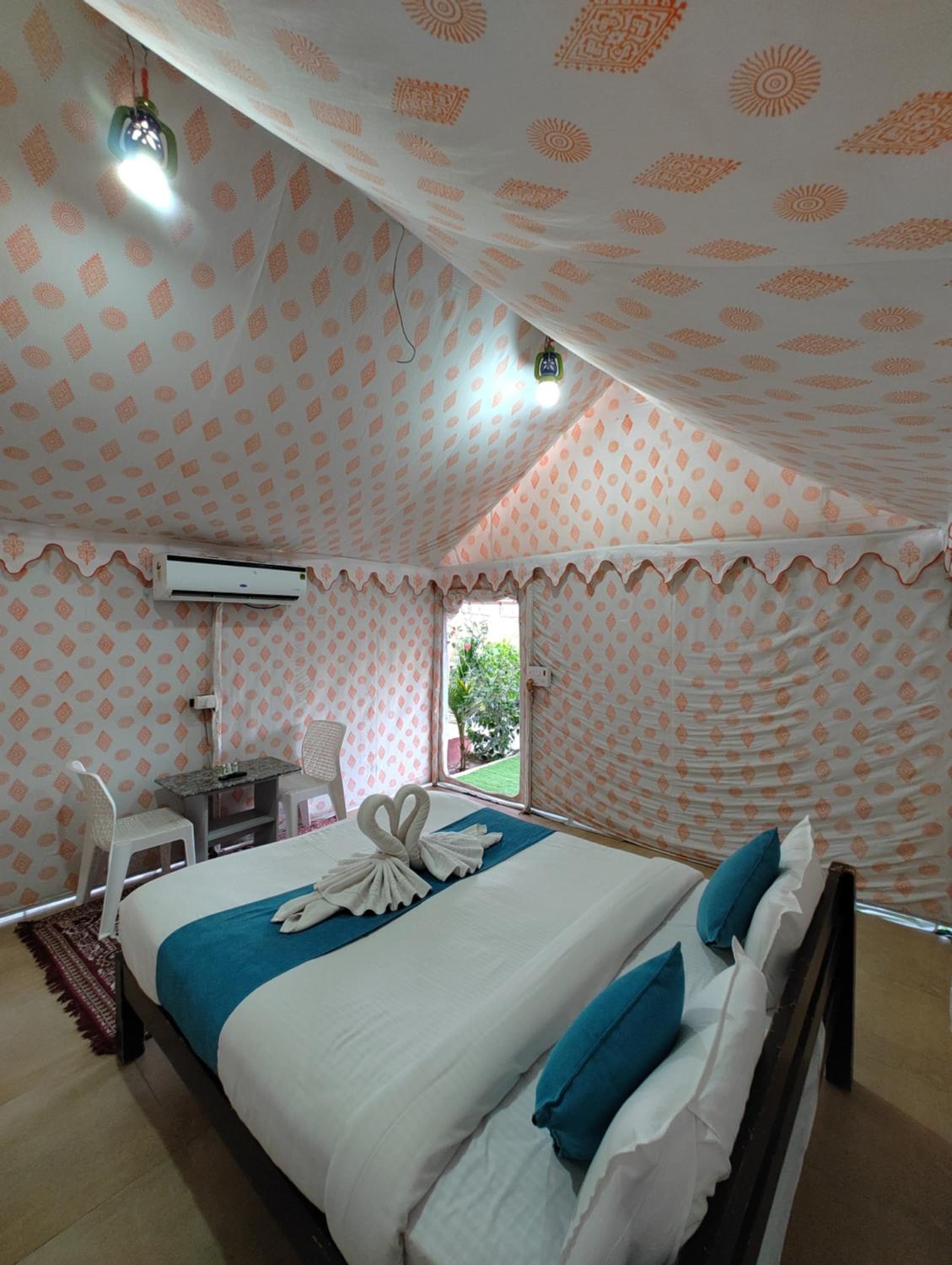 Tent - Photo 5