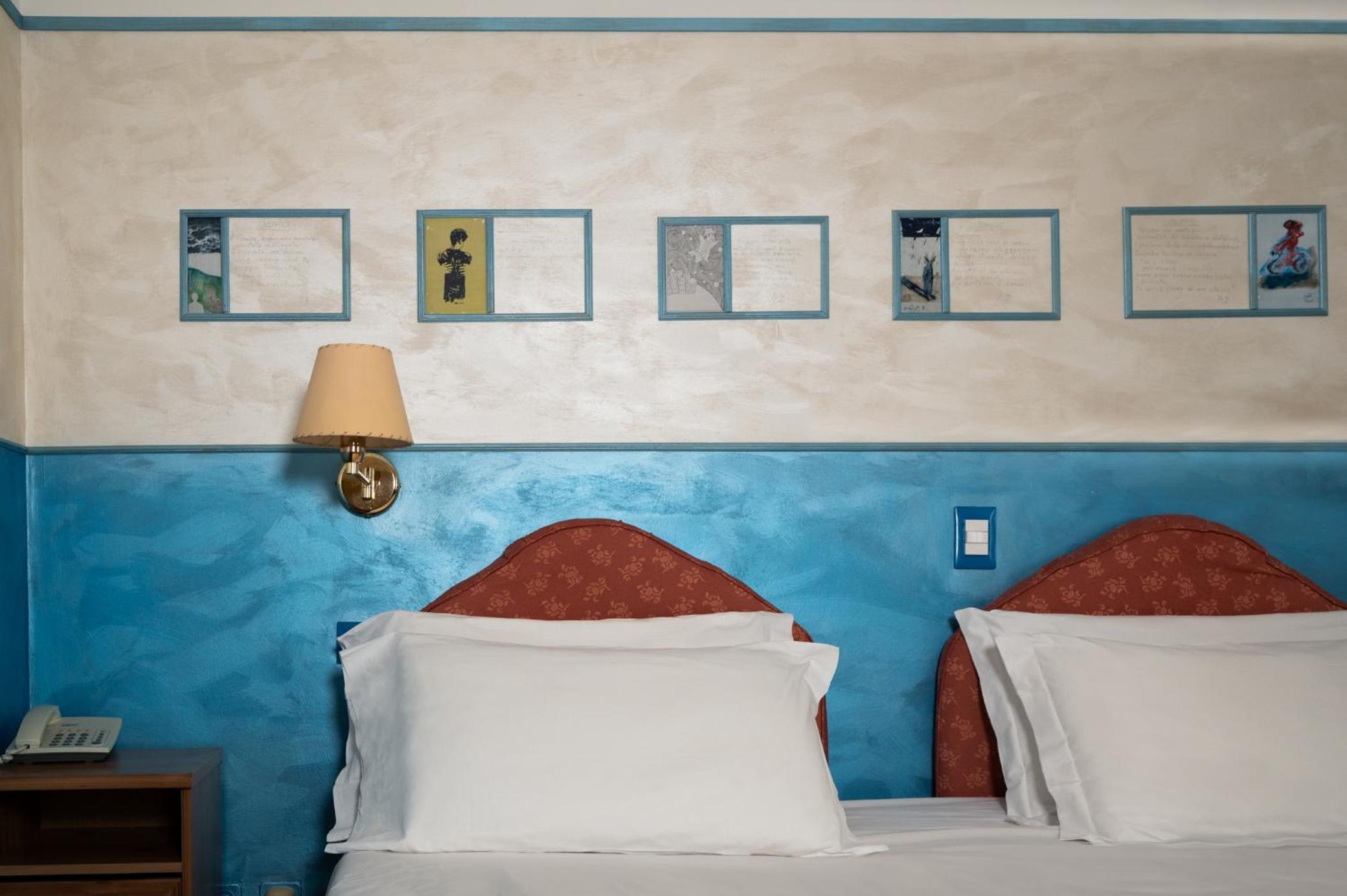 Classic Double or Twin Room - Photo 29