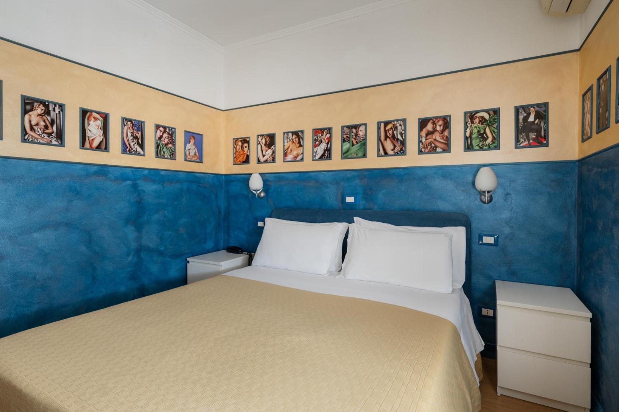 Economy Double Room - Photo 24