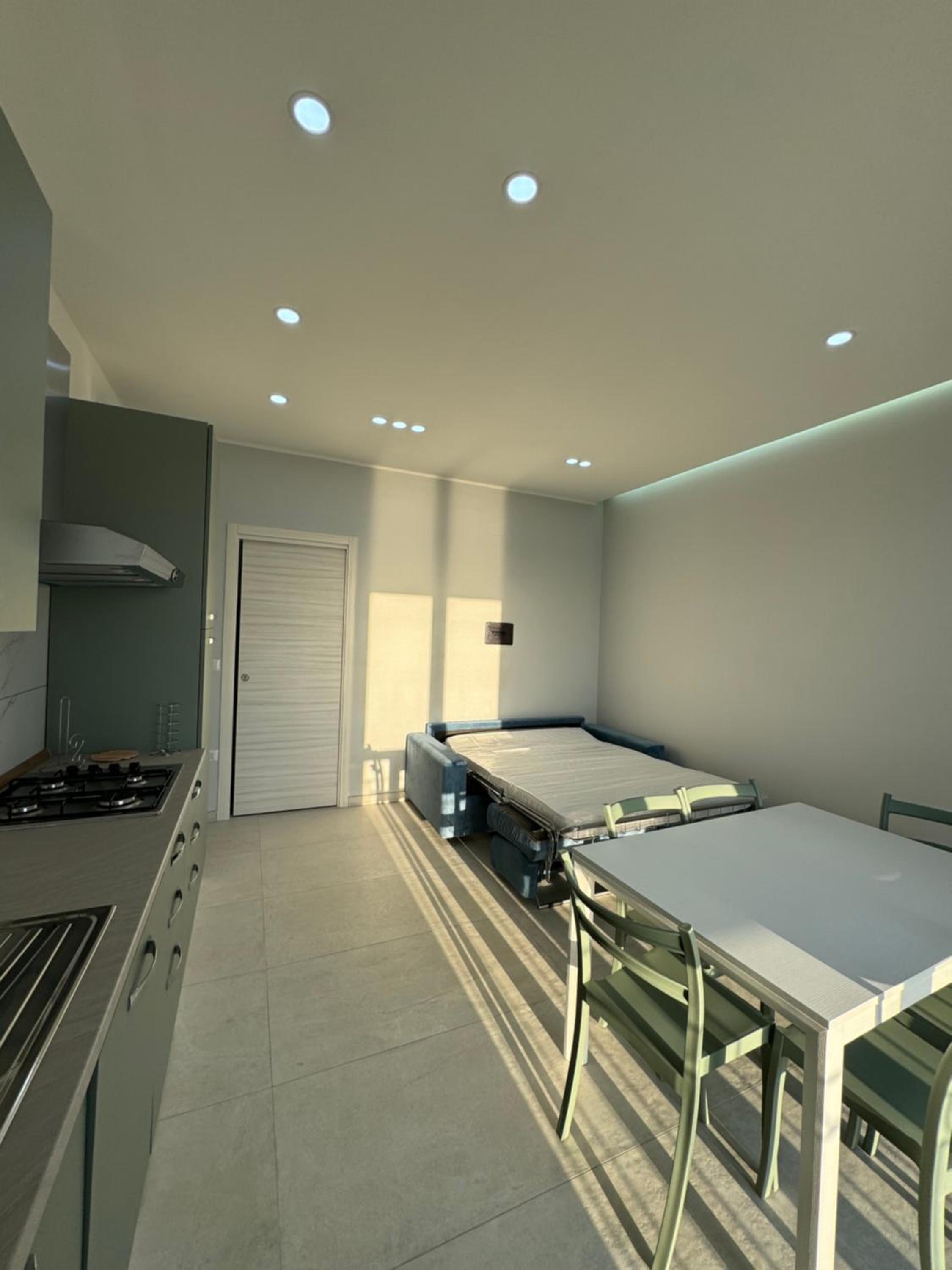 One-Bedroom House photo 2