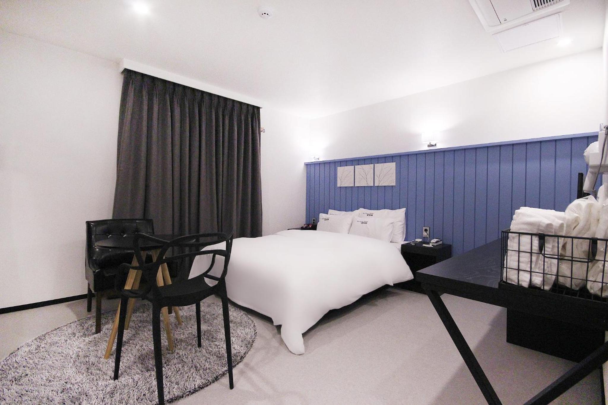 Standard Double Room - Photo 20