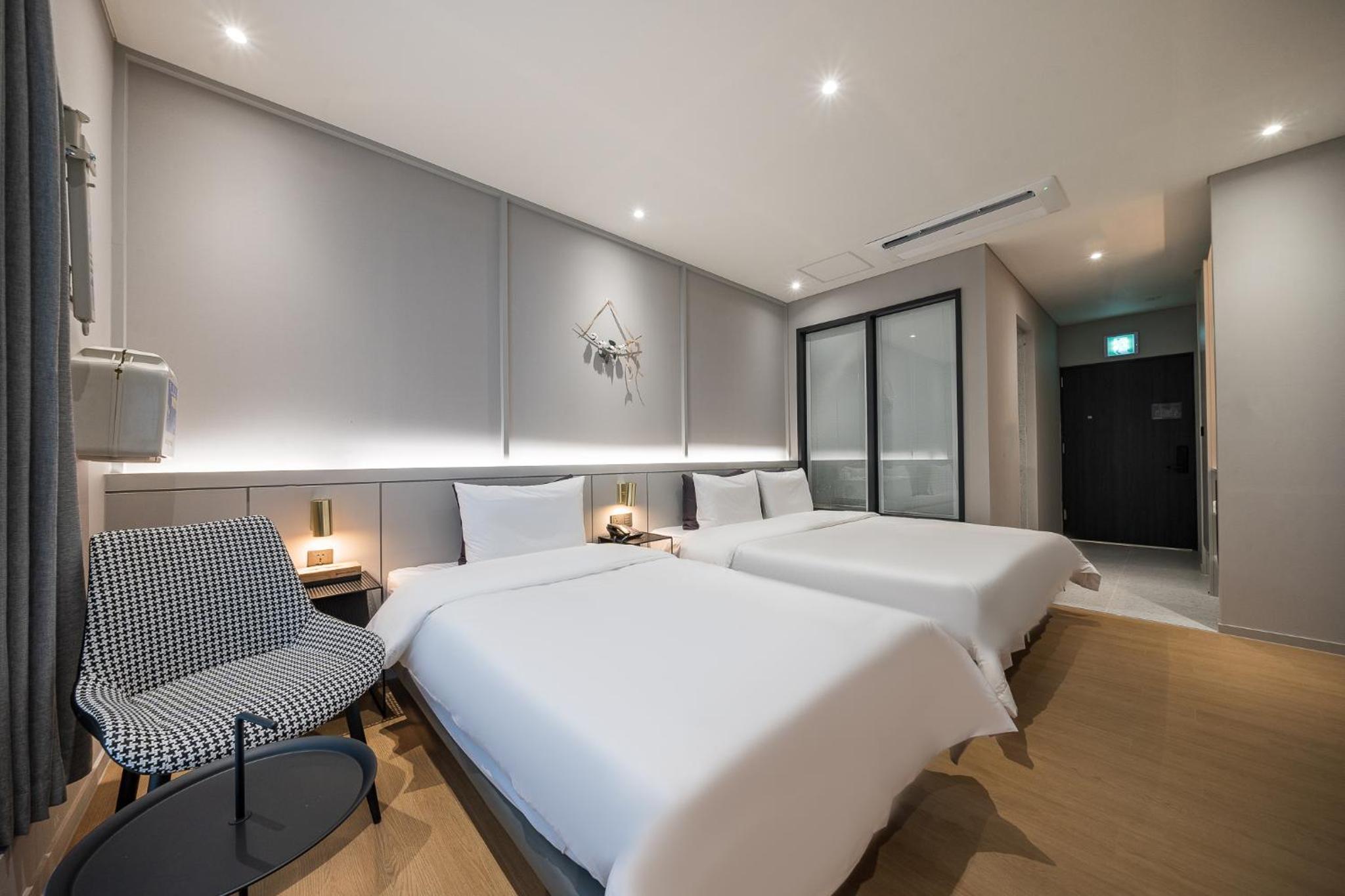 Twin Room photo 2