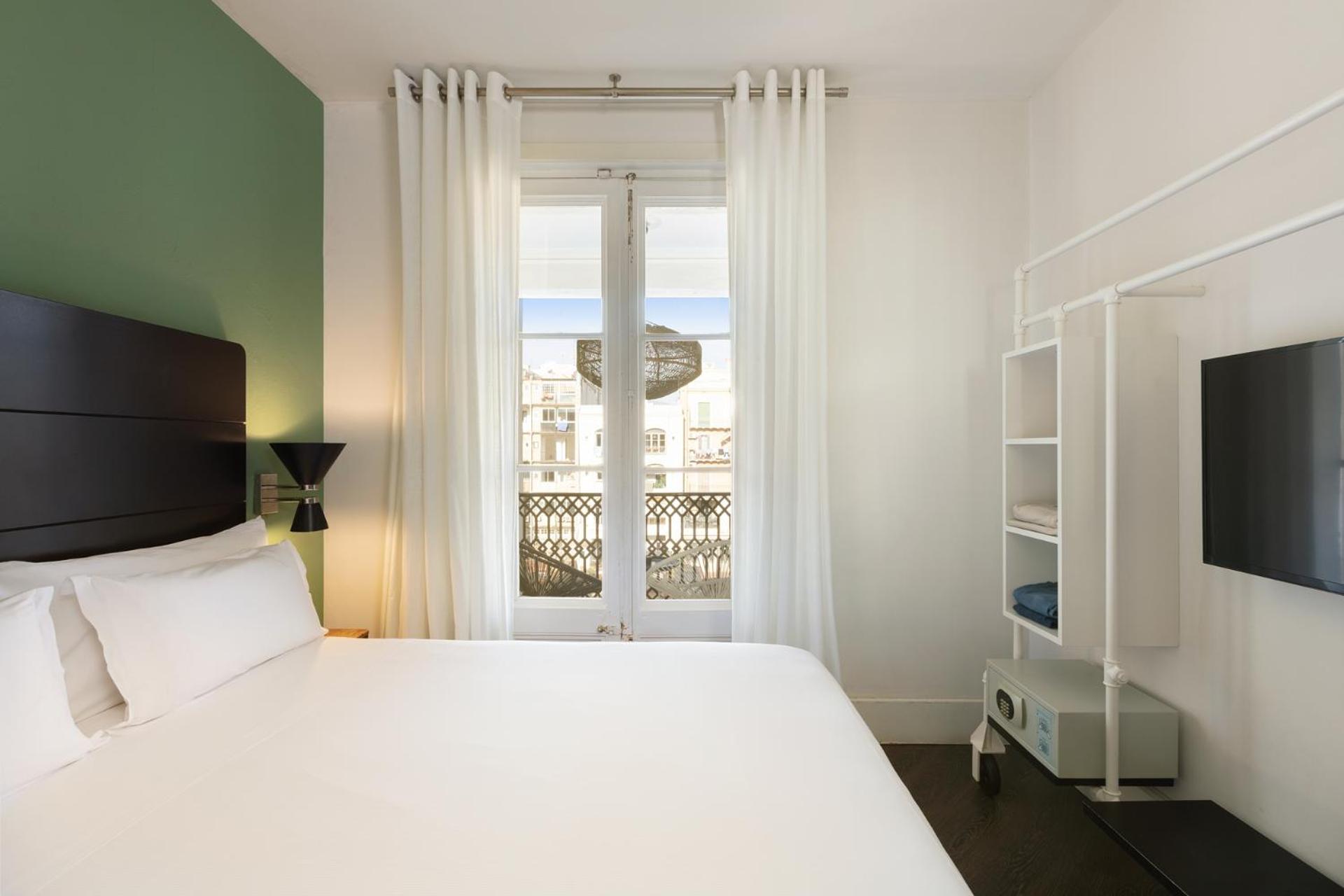 Superior Double or Twin Room with Terrace photo 3