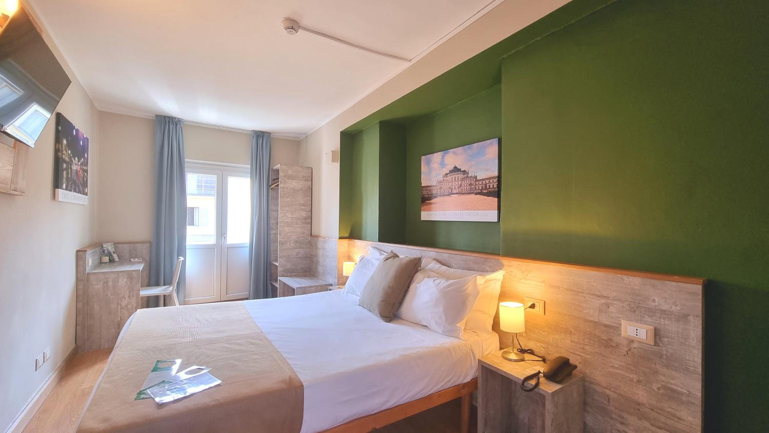 Double Room - Photo 1