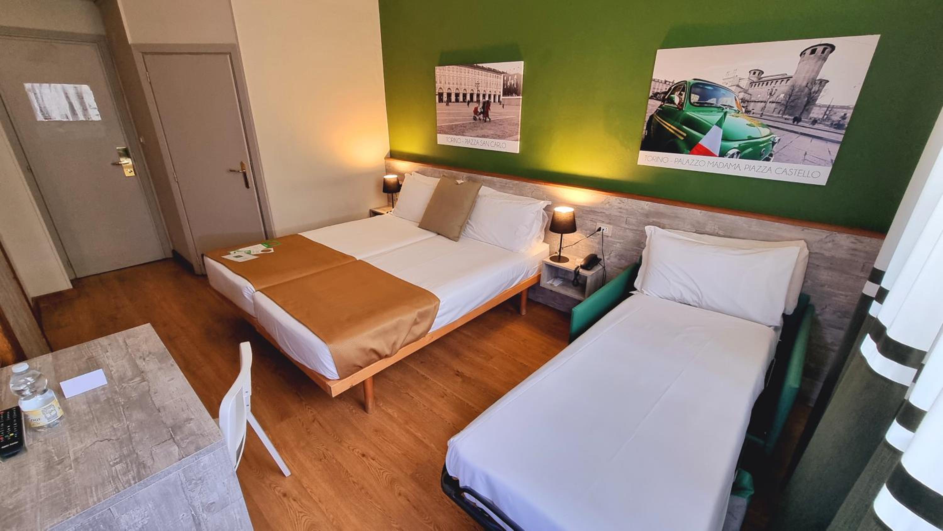 Triple Room - Photo 9