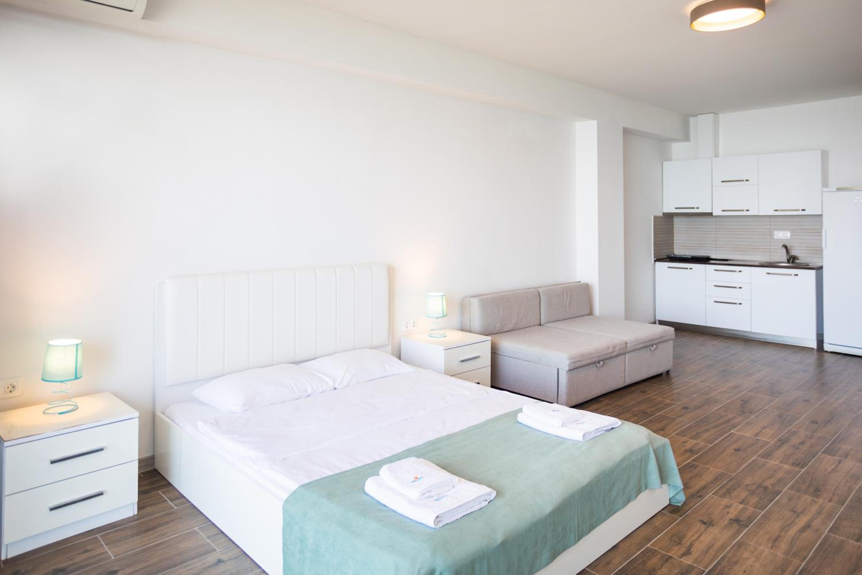 Apartment with Sea View photo 2