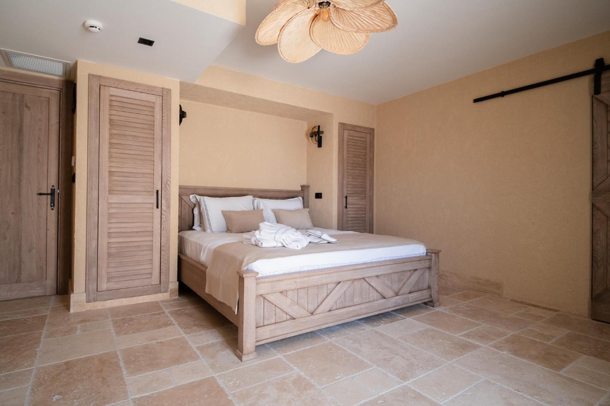 Suite With Sea View photo 2