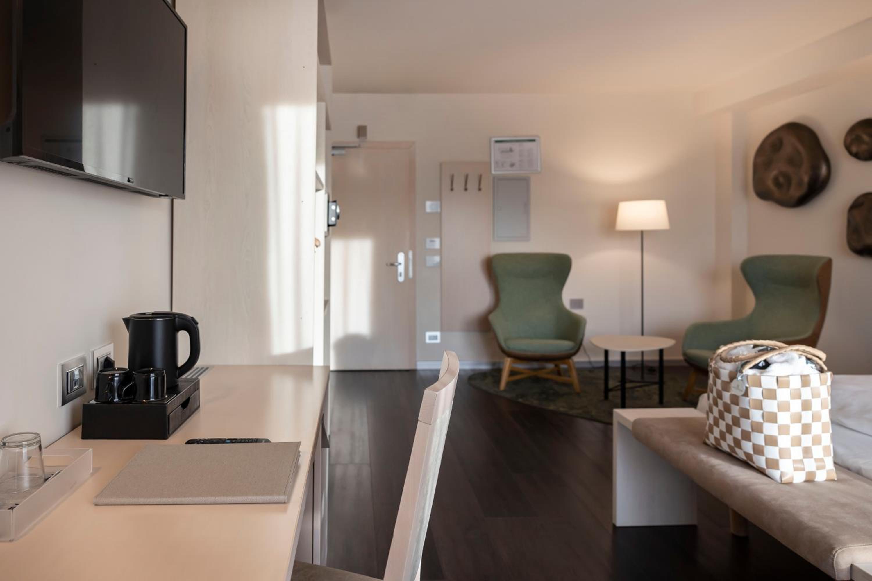 Superior Double or Twin Room - Photo 2