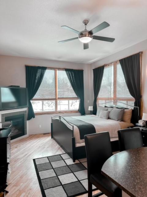 Deluxe Apartment photo 2