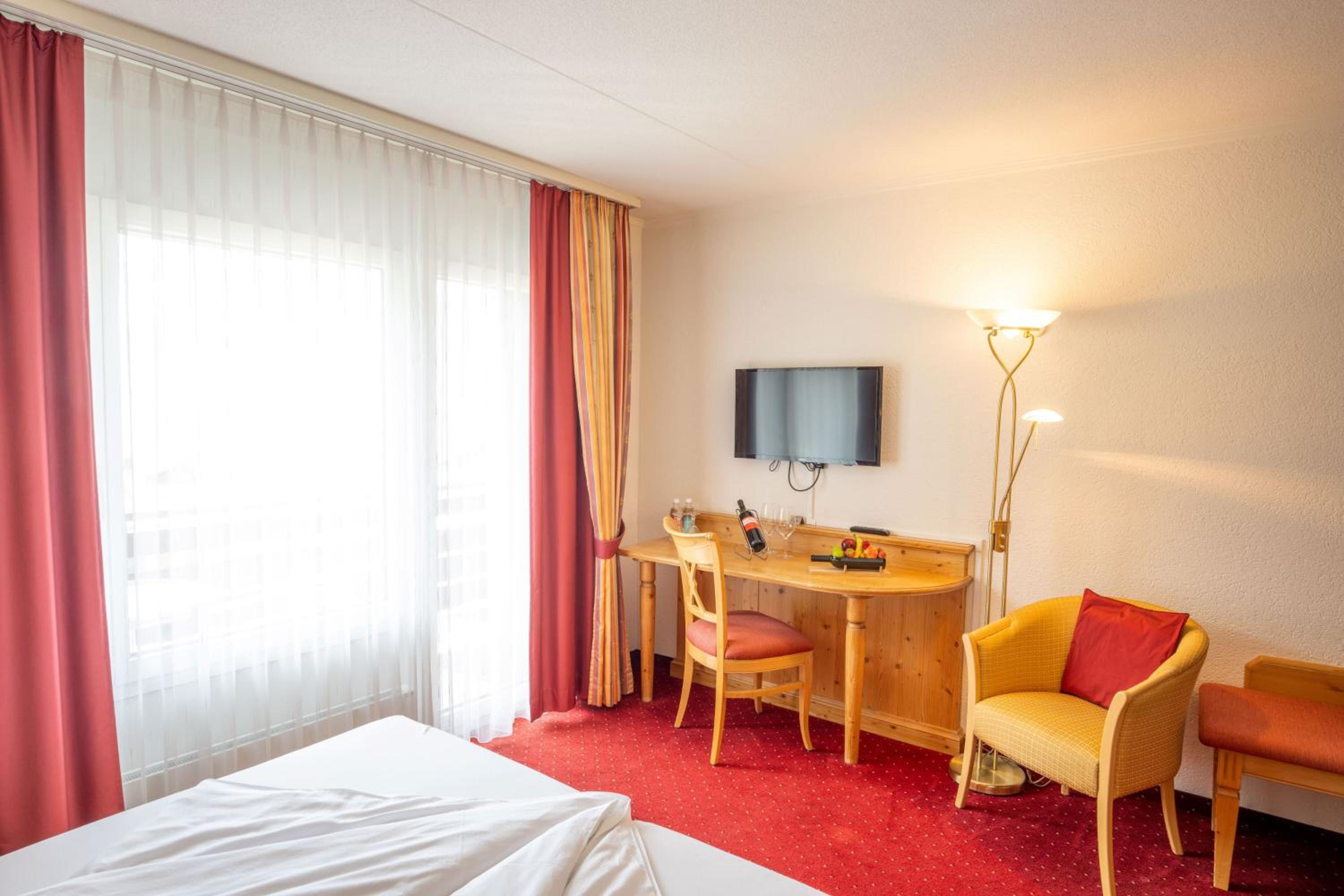 Double Room Lake Side photo 2