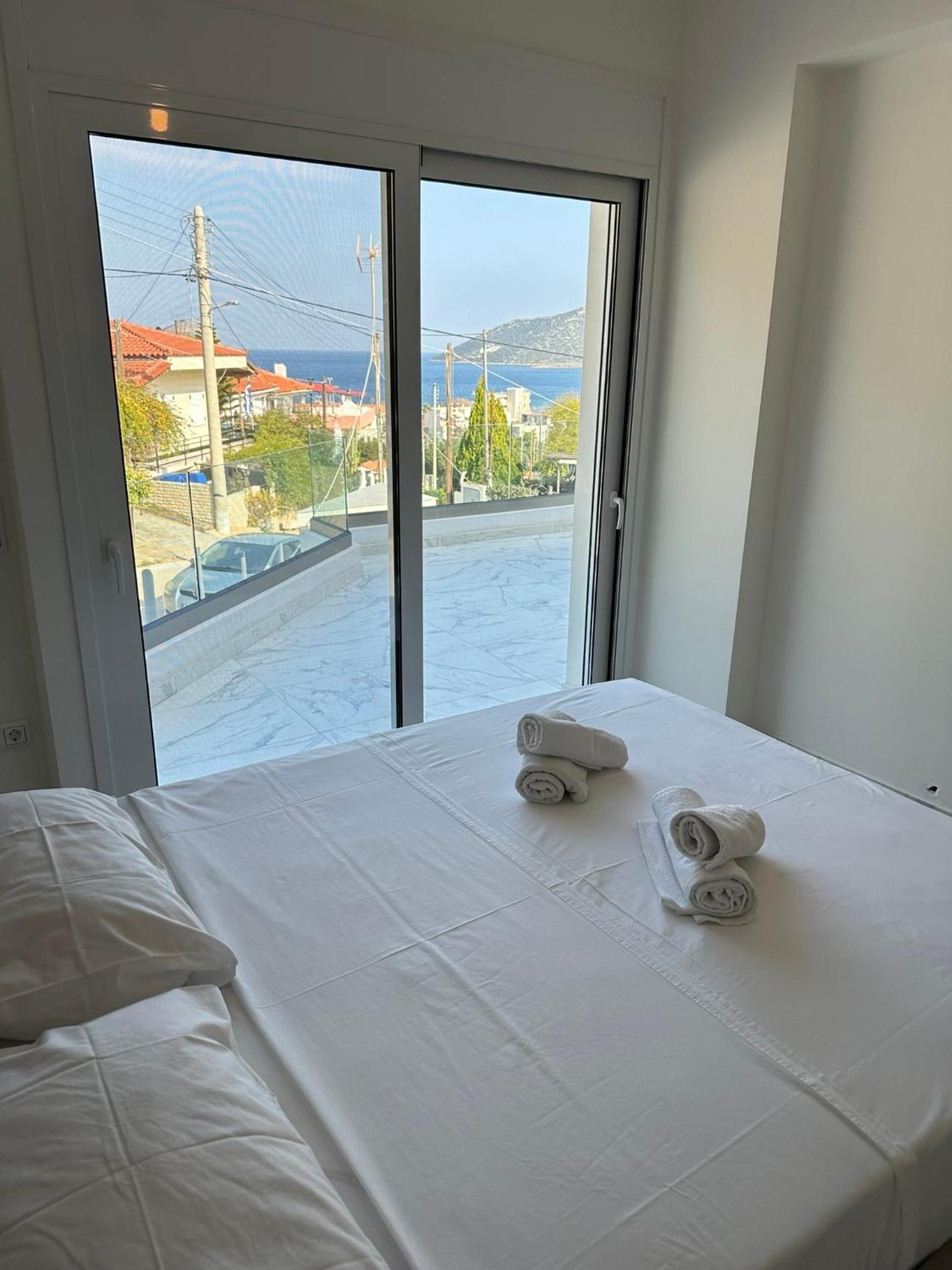 Apartment with Sea View photo 3