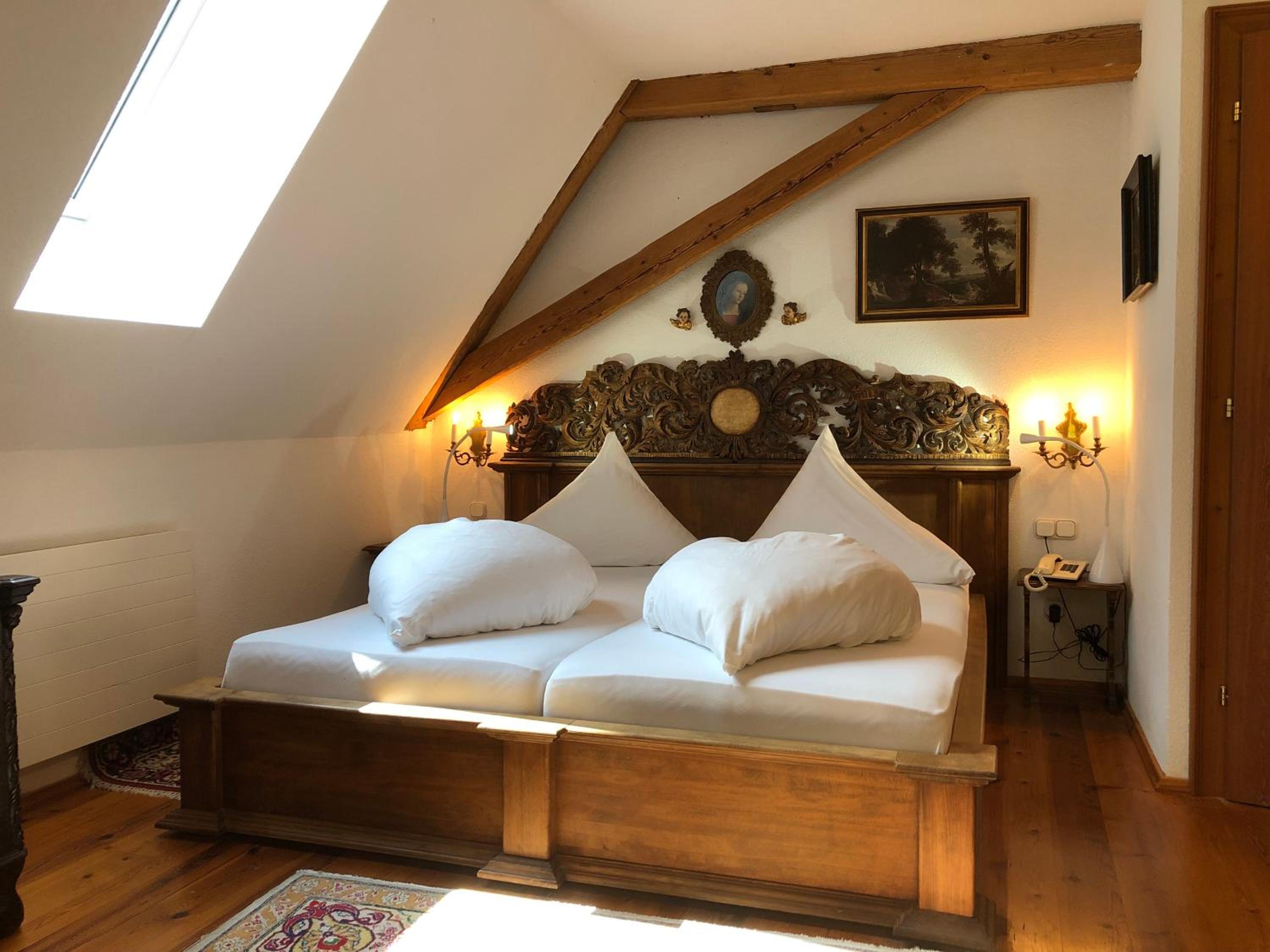 Deluxe Junior Suite photo 2