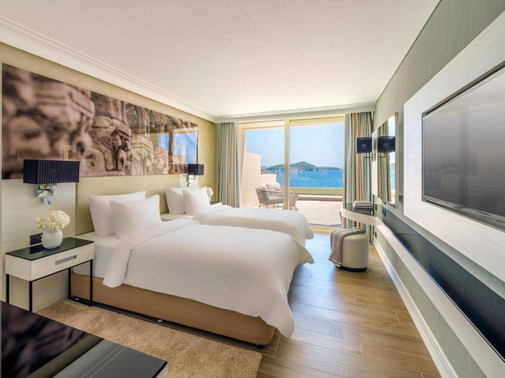 Superior Twin Room with Sea View