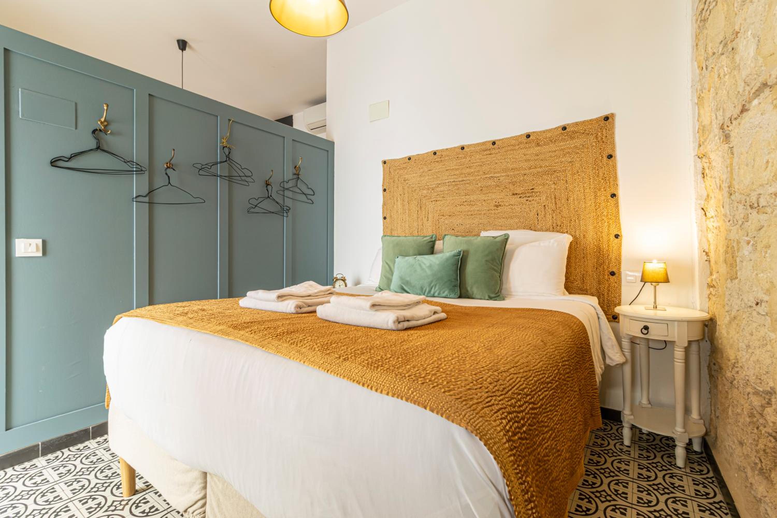 Apartment with Balcony (calle Amargura 11) - Photo 1