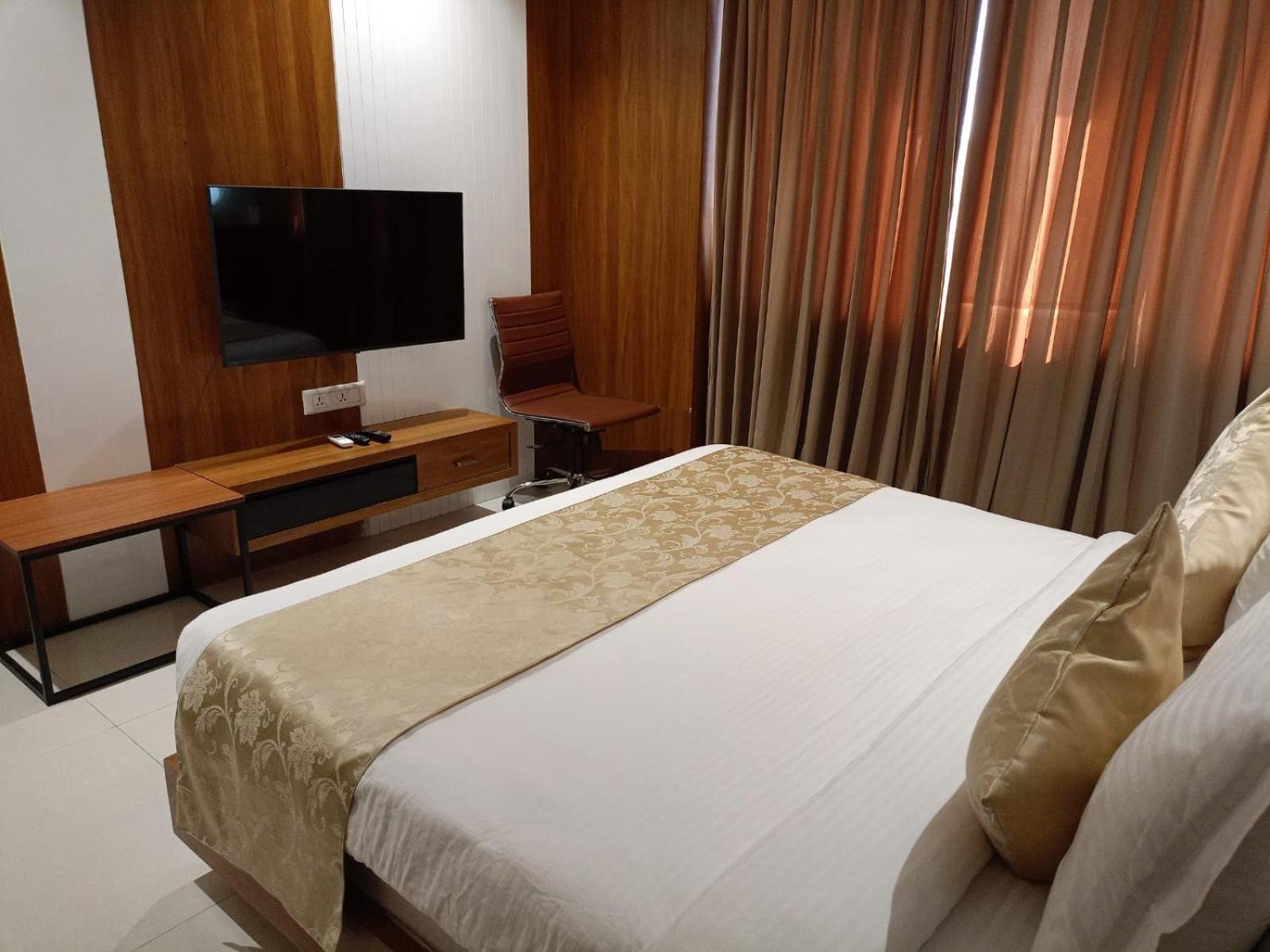 Standard Double Room - Photo 1