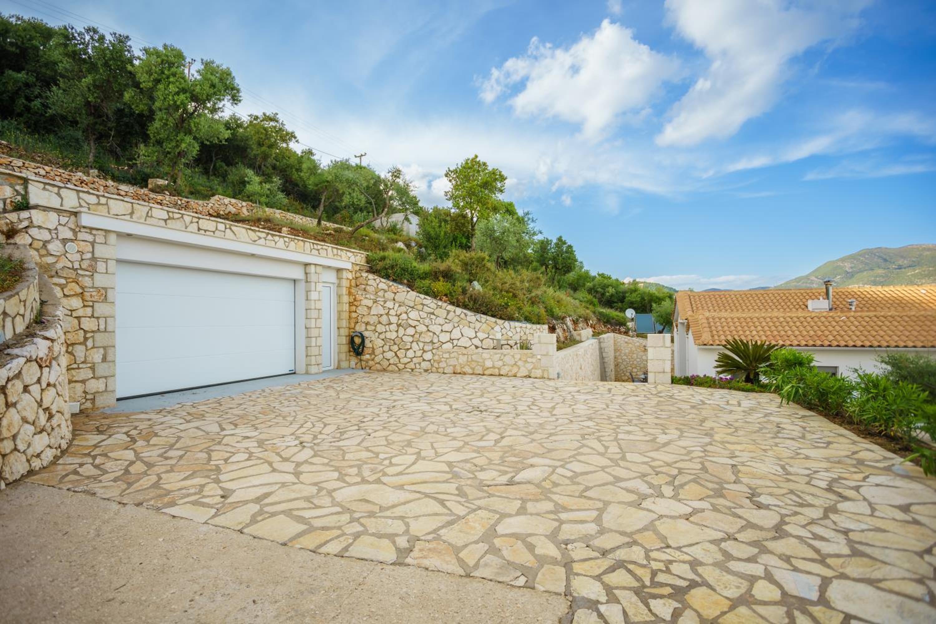 Villa with Private Pool photo 3