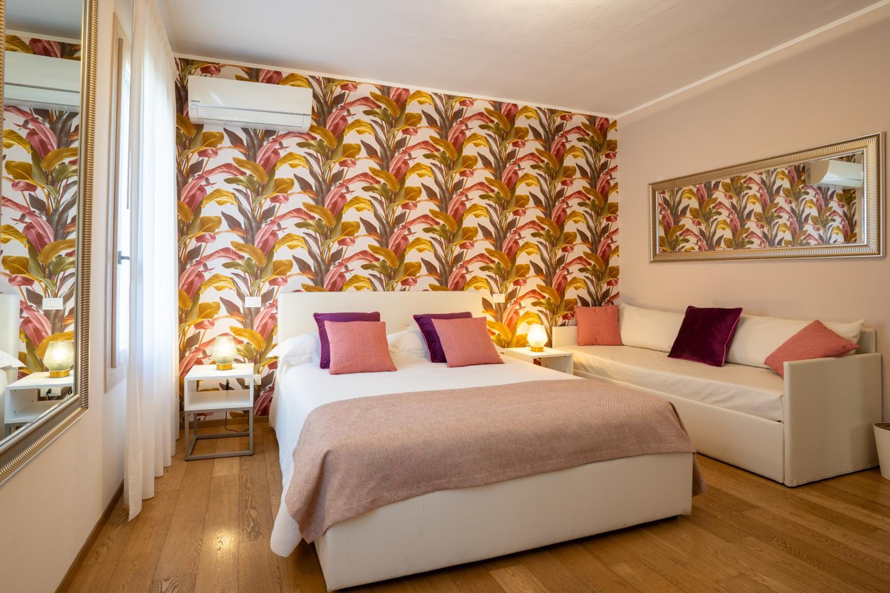 Superior Triple Room - Photo 1