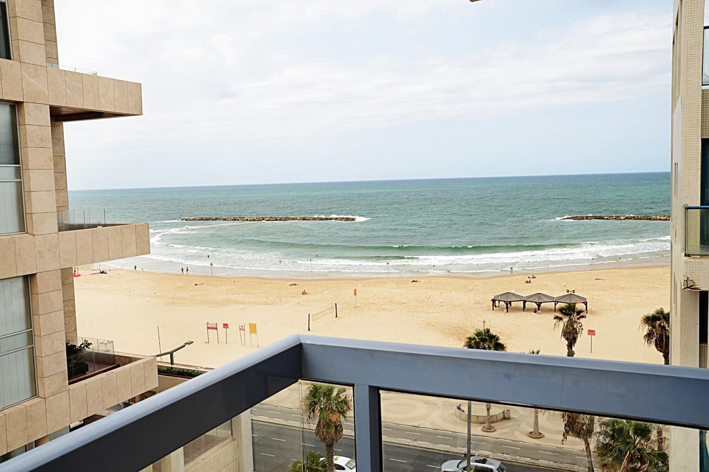 Suite With Sea View photo 1