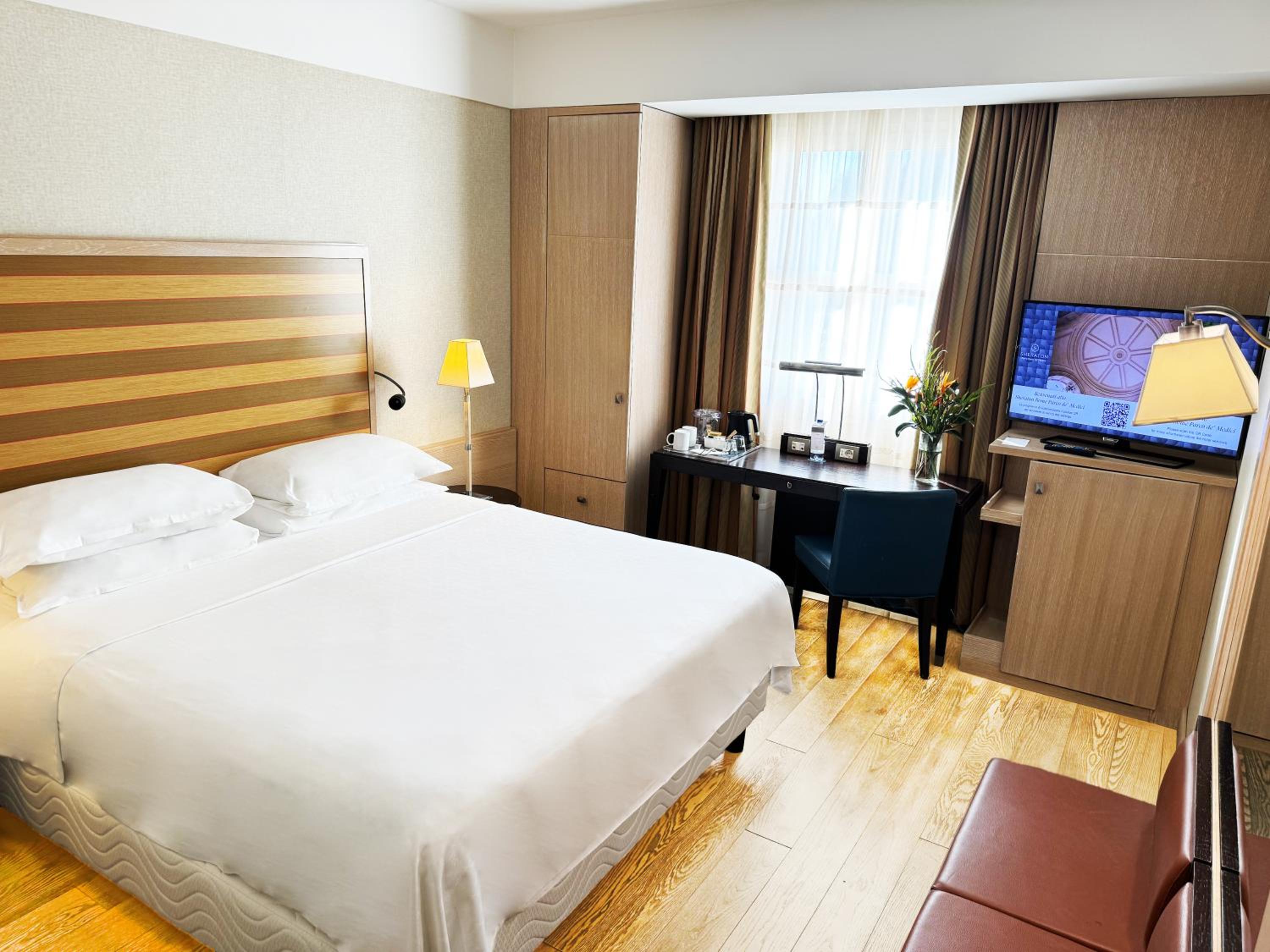 Superior King Room