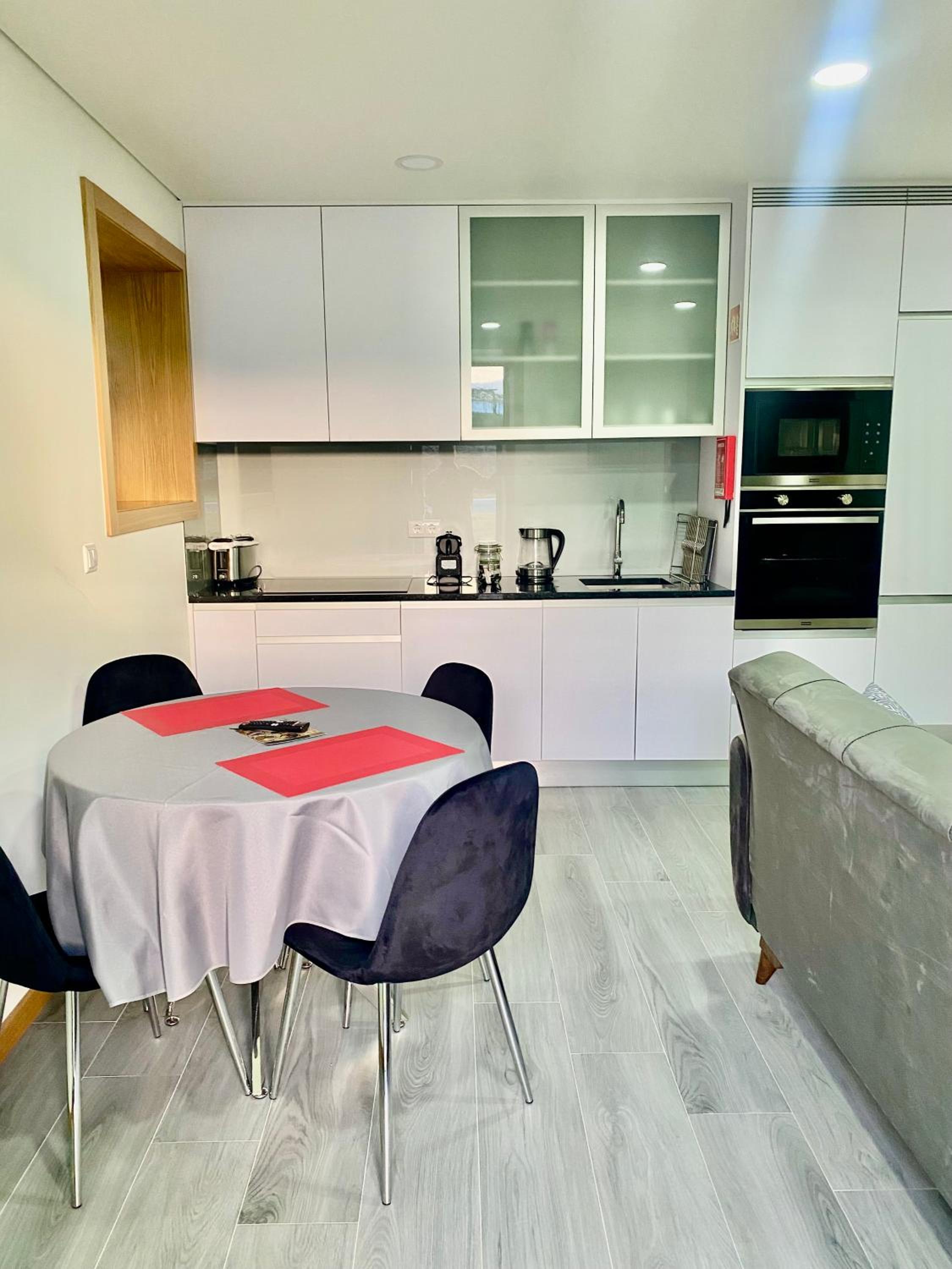 One-Bedroom House photo 2