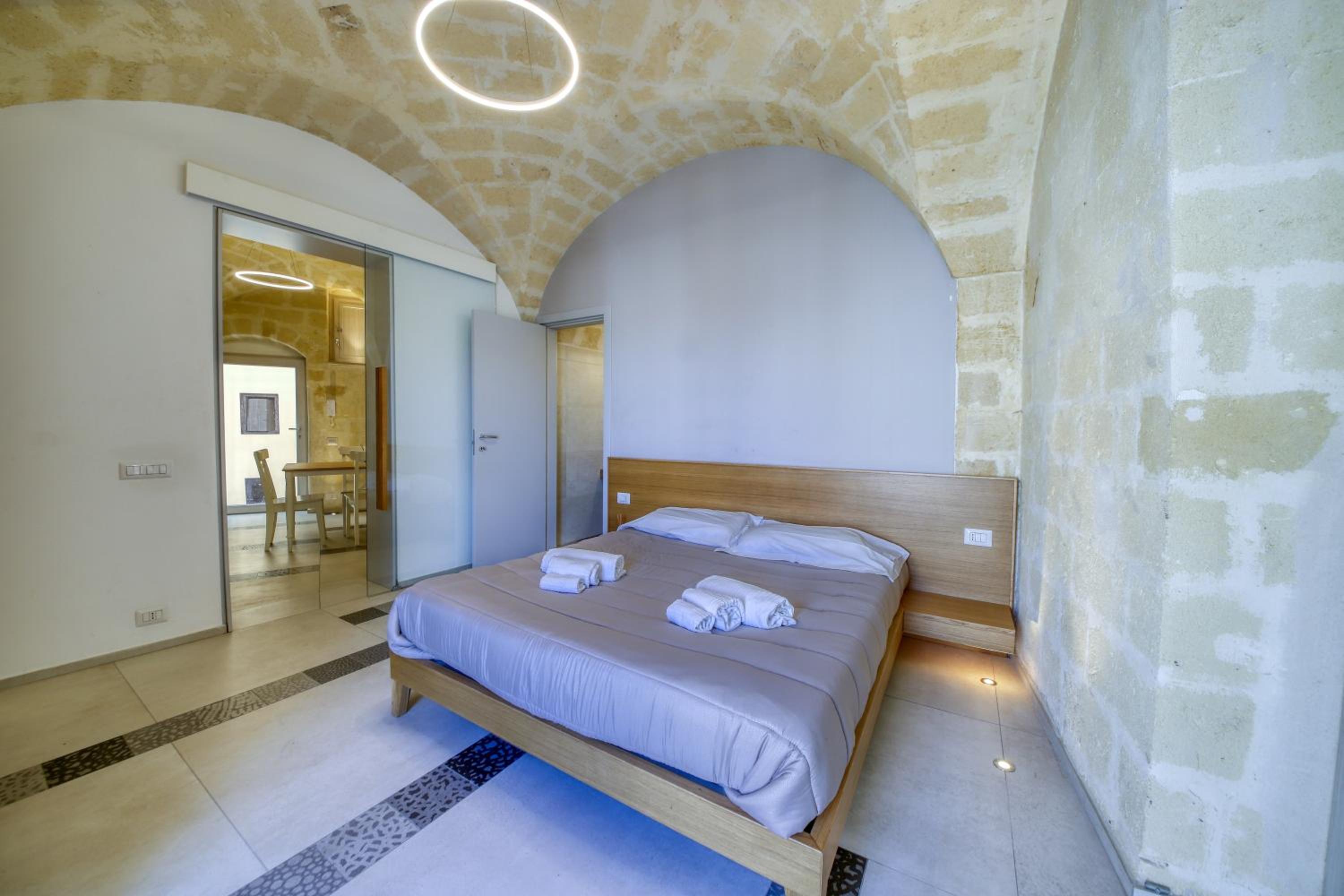 Apartment - Ground Floor photo 2
