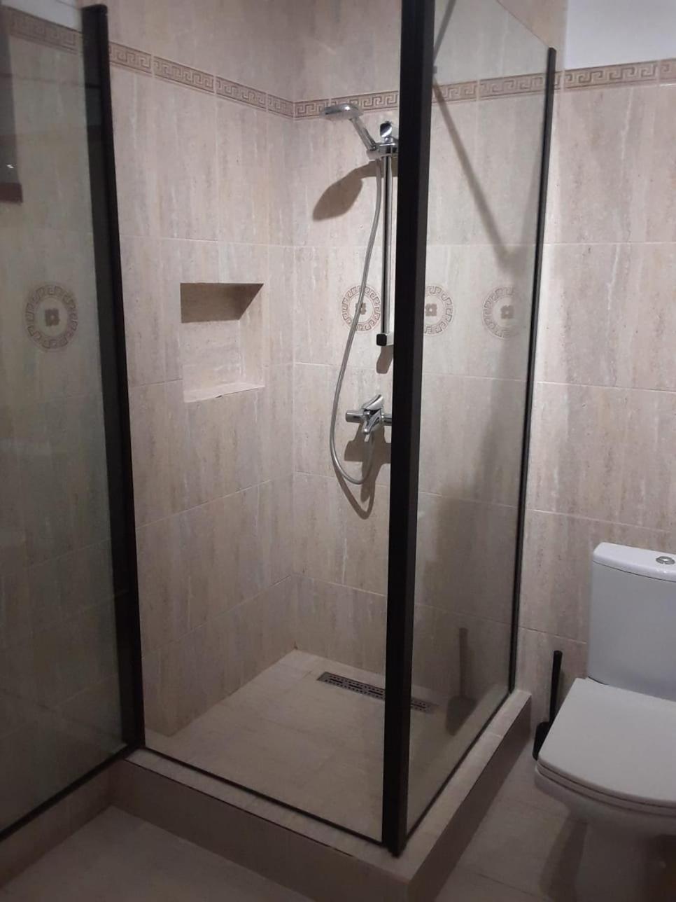 Triple Room with Private Bathroom photo 3
