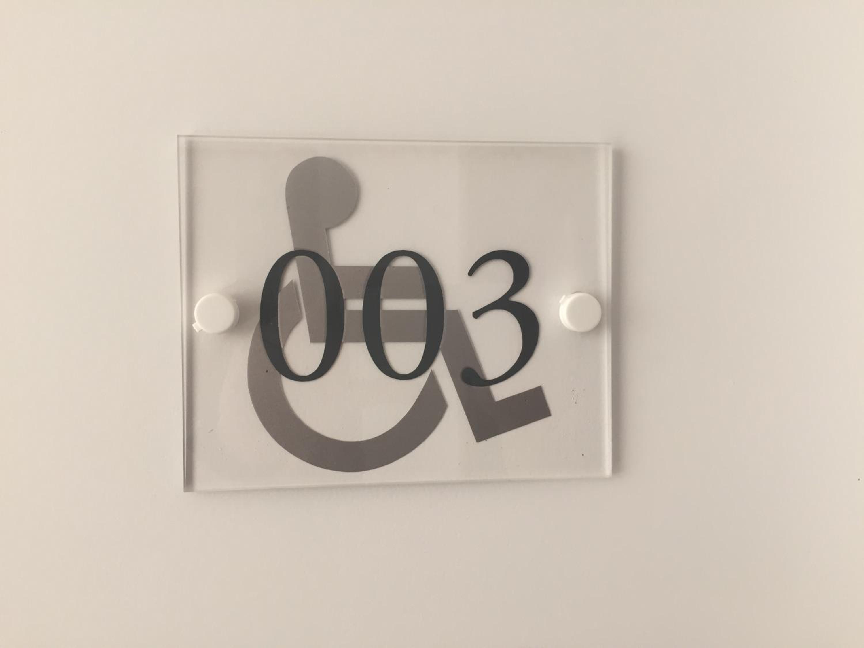 Double or Twin Room - Photo 7
