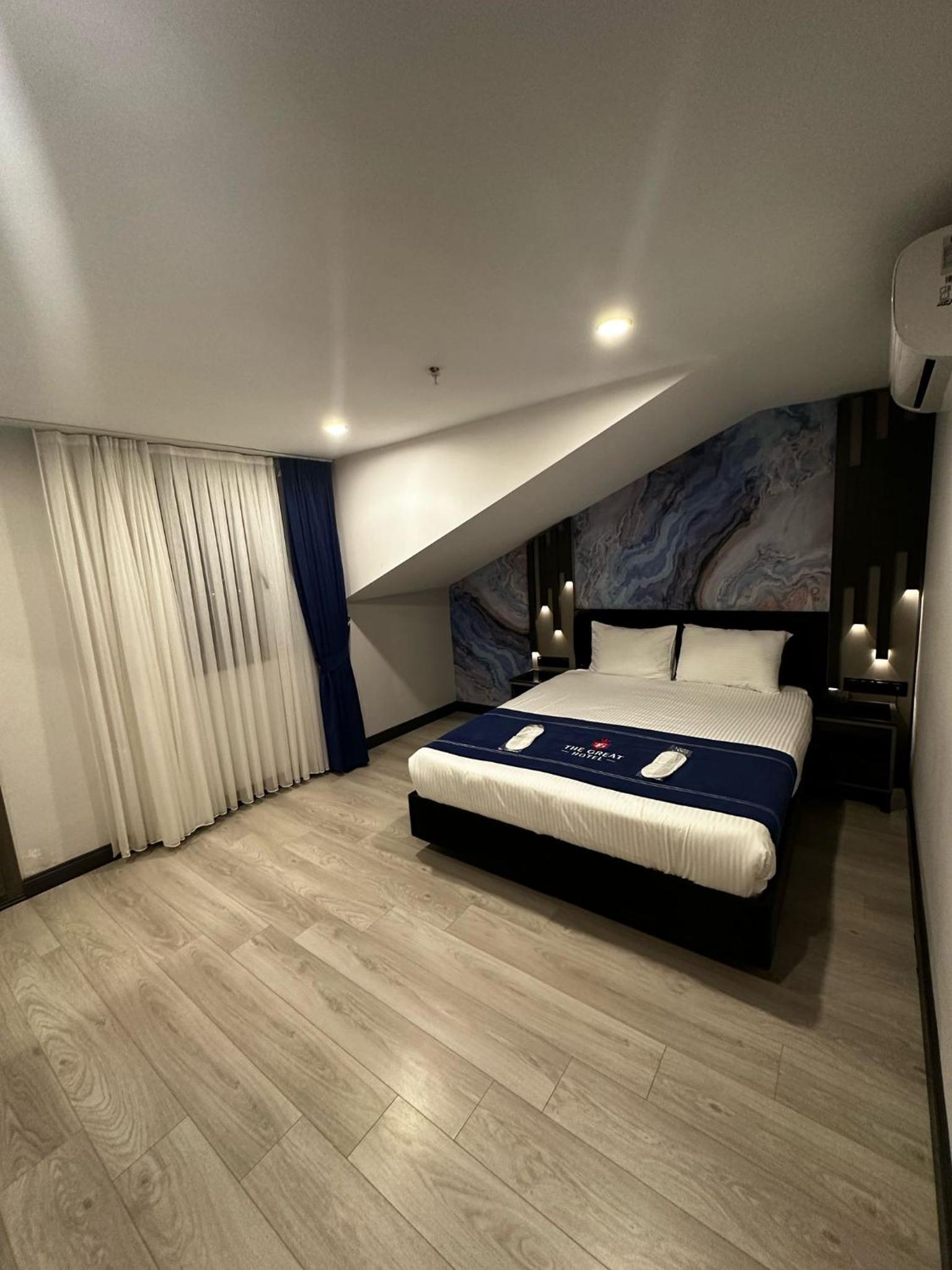 Family Room with Balcony - Photo 3