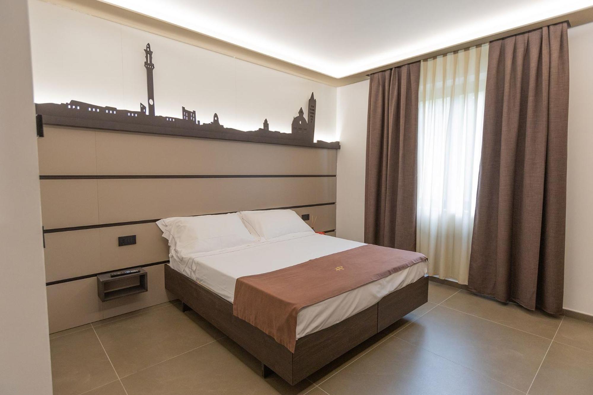 Deluxe Room (1 adult + 1 child)
