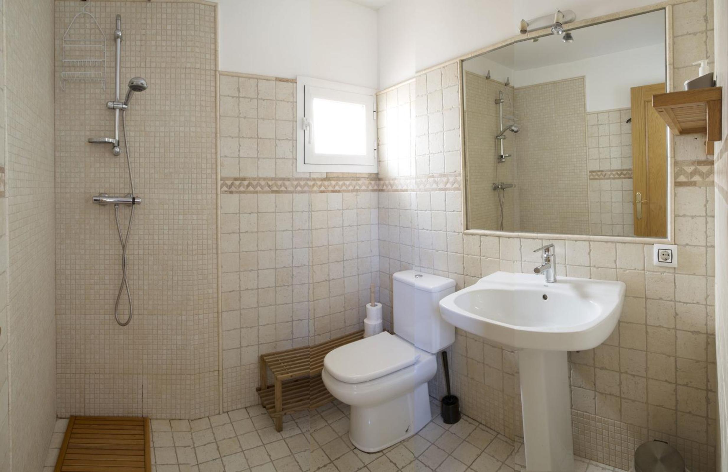 Penthouse Apartment - Photo 2