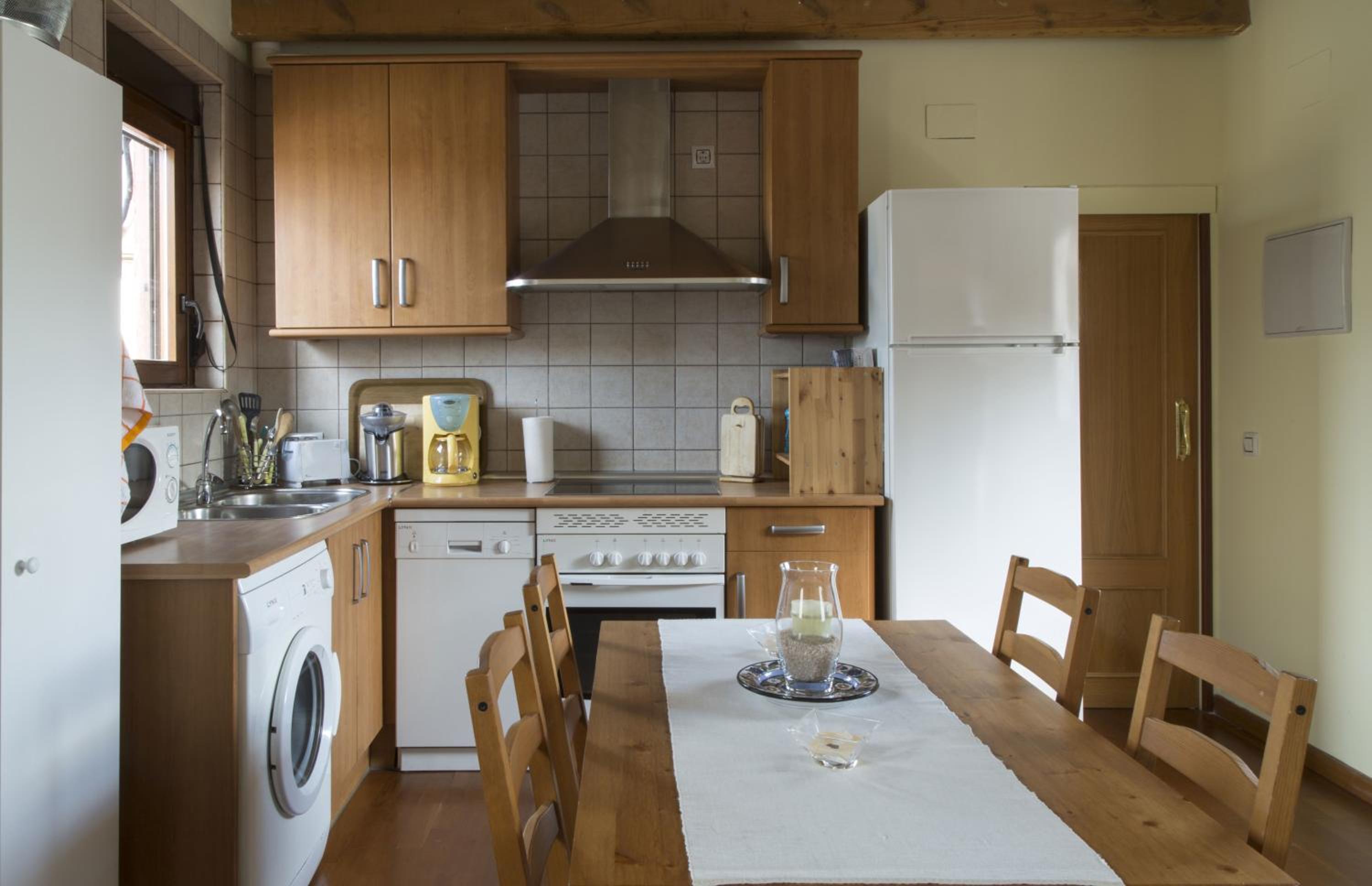 Penthouse Apartment - Photo 3