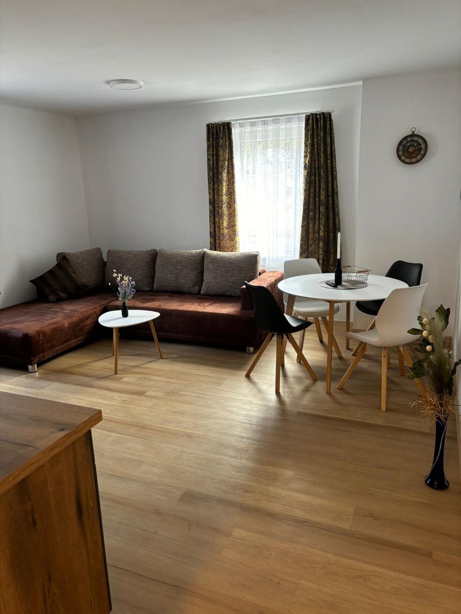 Apartment photo 1